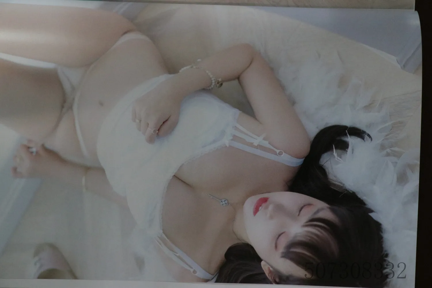 过期米线线喵 – NO.087 实体写真肉丝 NO.0000