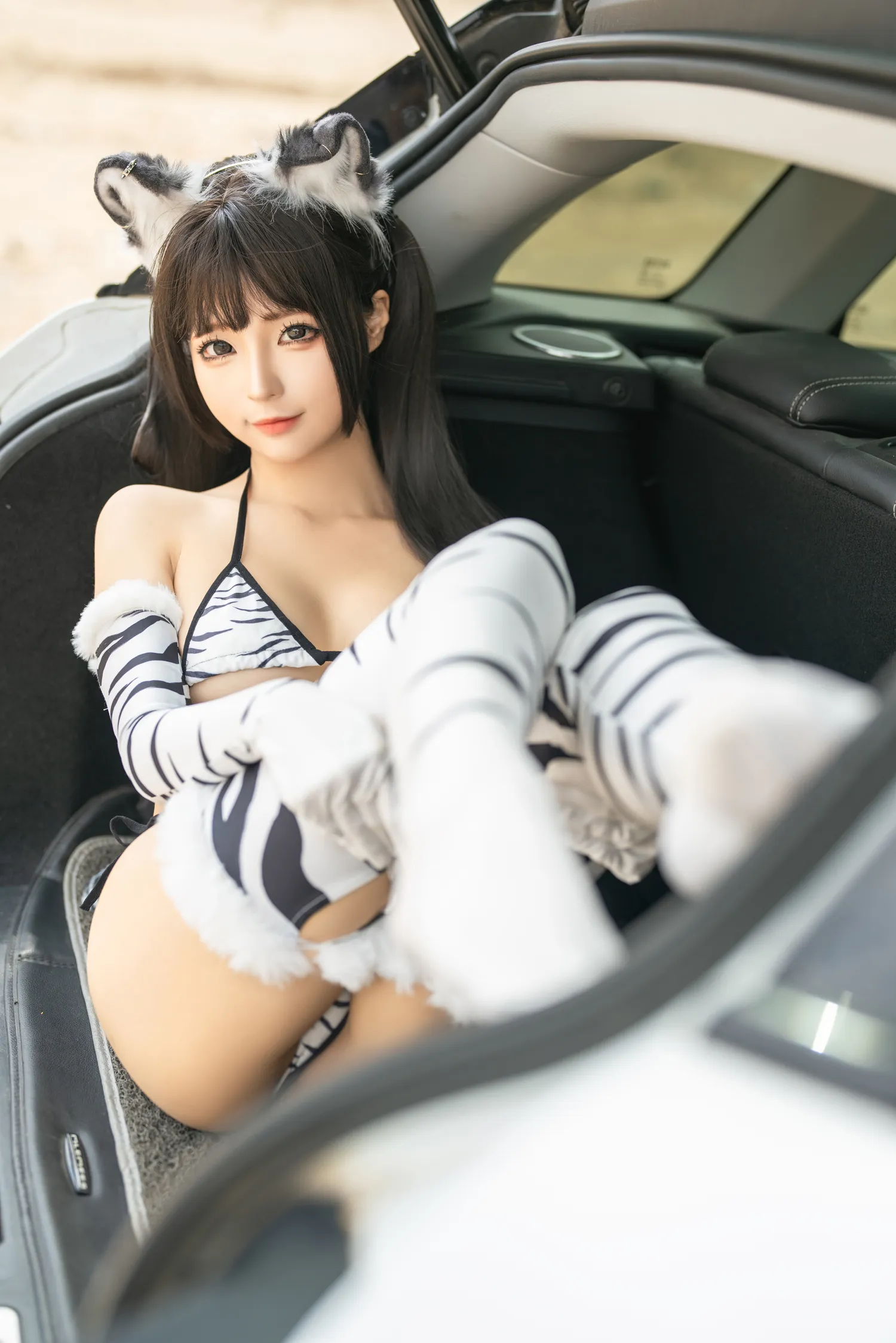 蠢沫沫 – NO.248 车内白虎 NO.0000