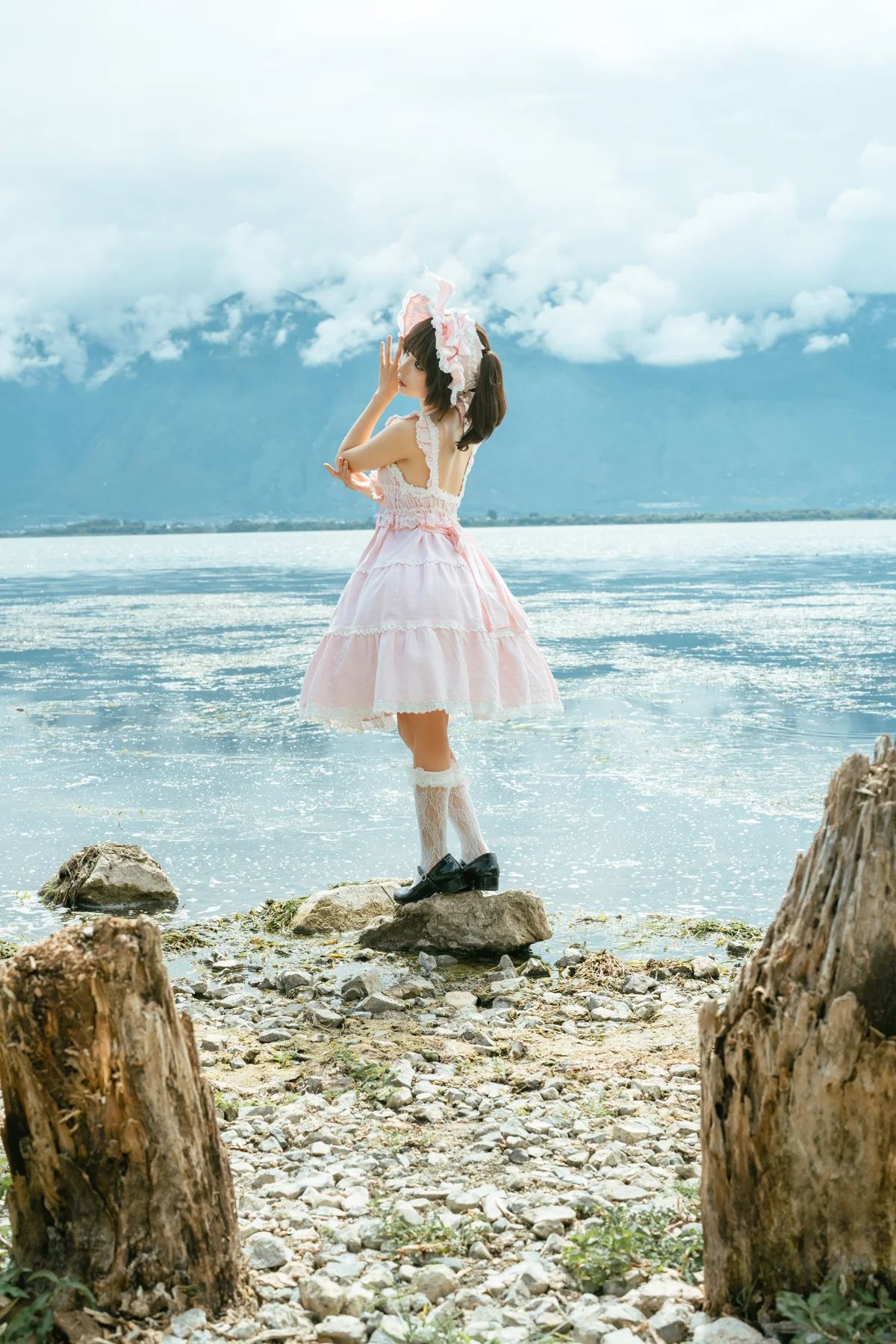 NO.252 – 湖边的少女 [11P-103M] NO.0000