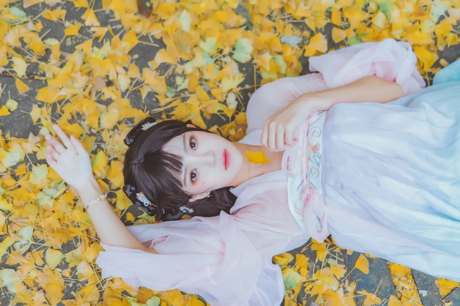 桜桃喵 – NO.099_004 银杏 NO.0000