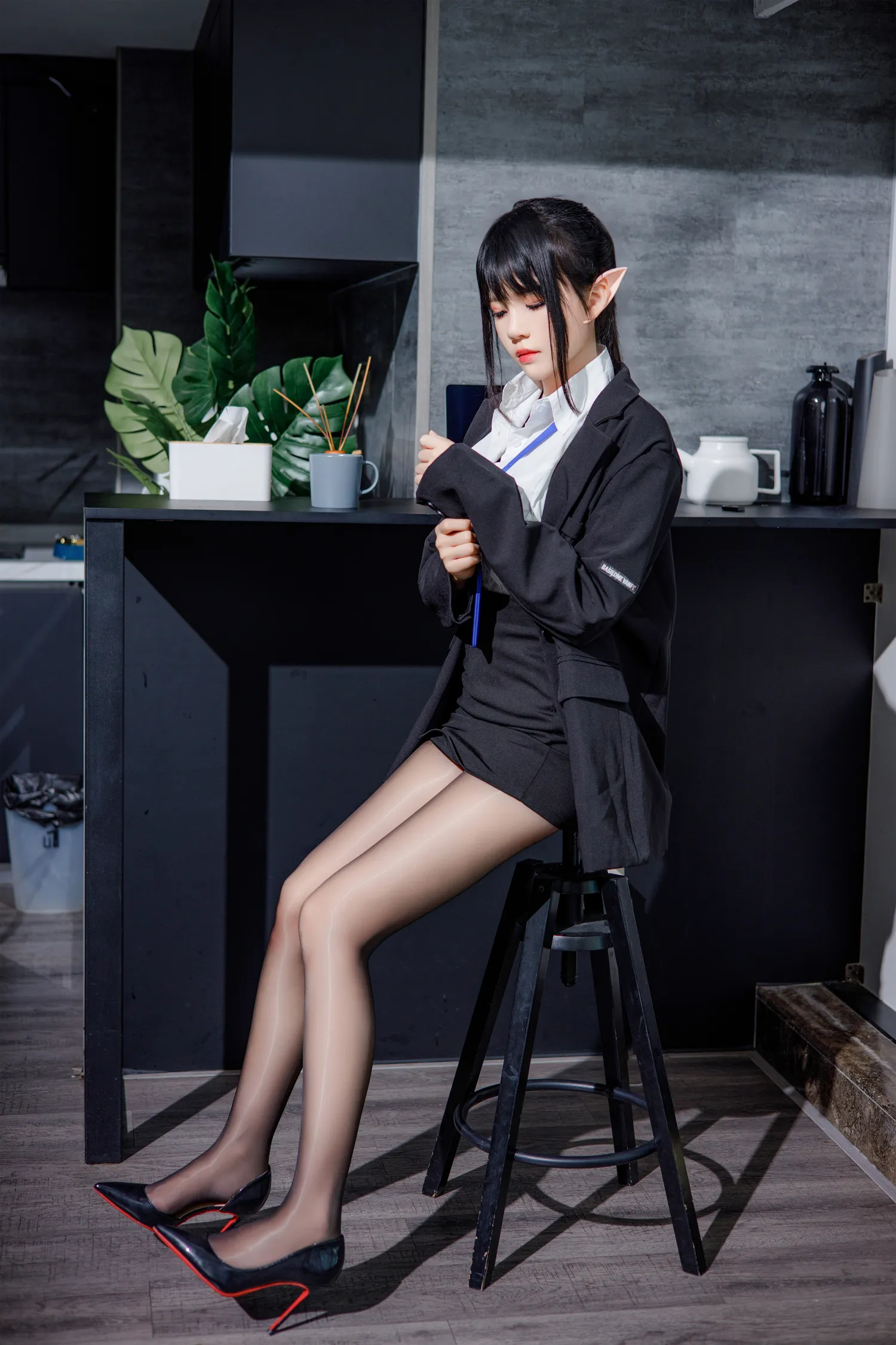 桜桃喵 – NO.176 城市中的精灵 NO.0000