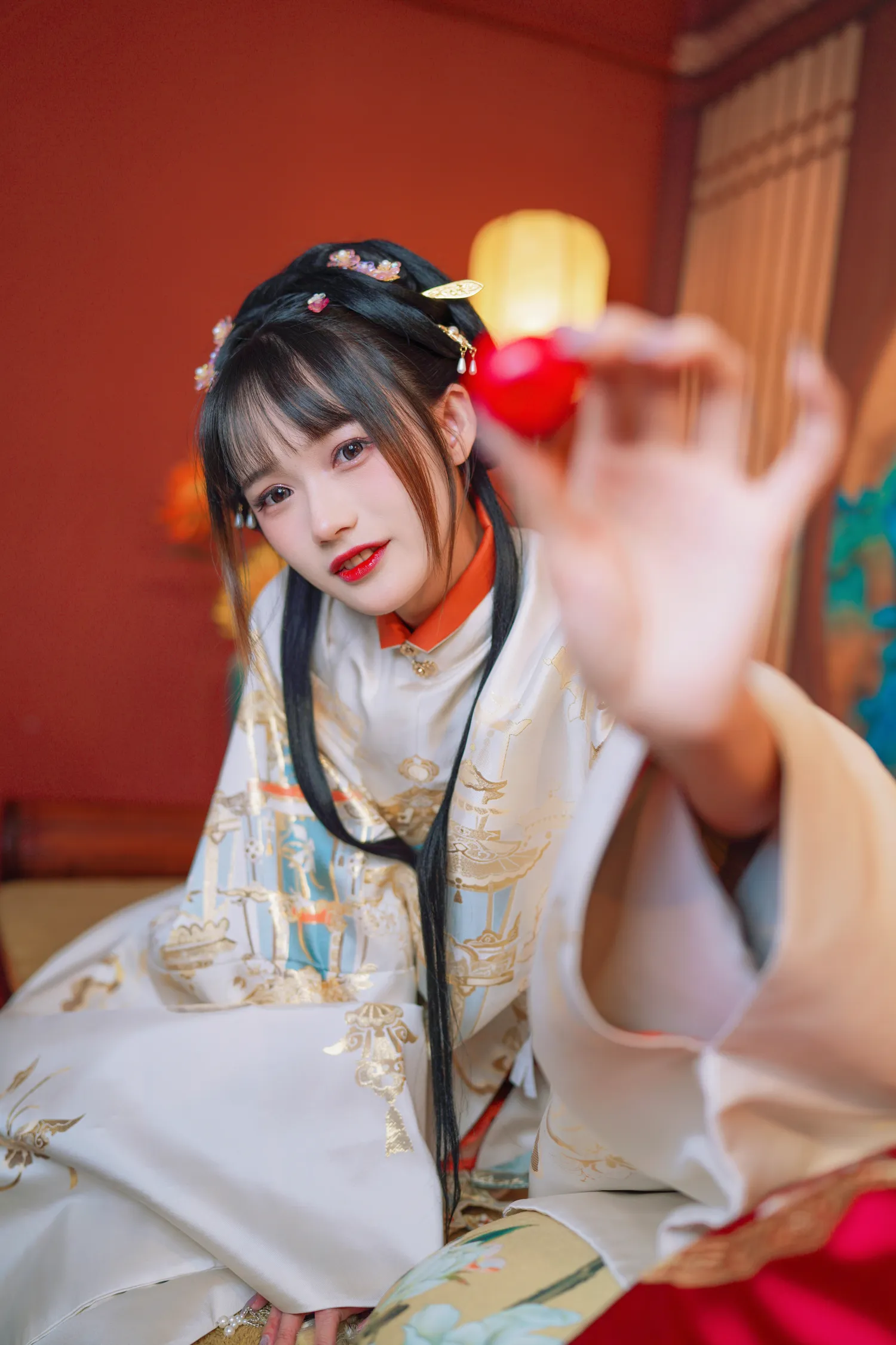 兔子Zzz NO.134 小轩窗，正梳妆 NO.0000