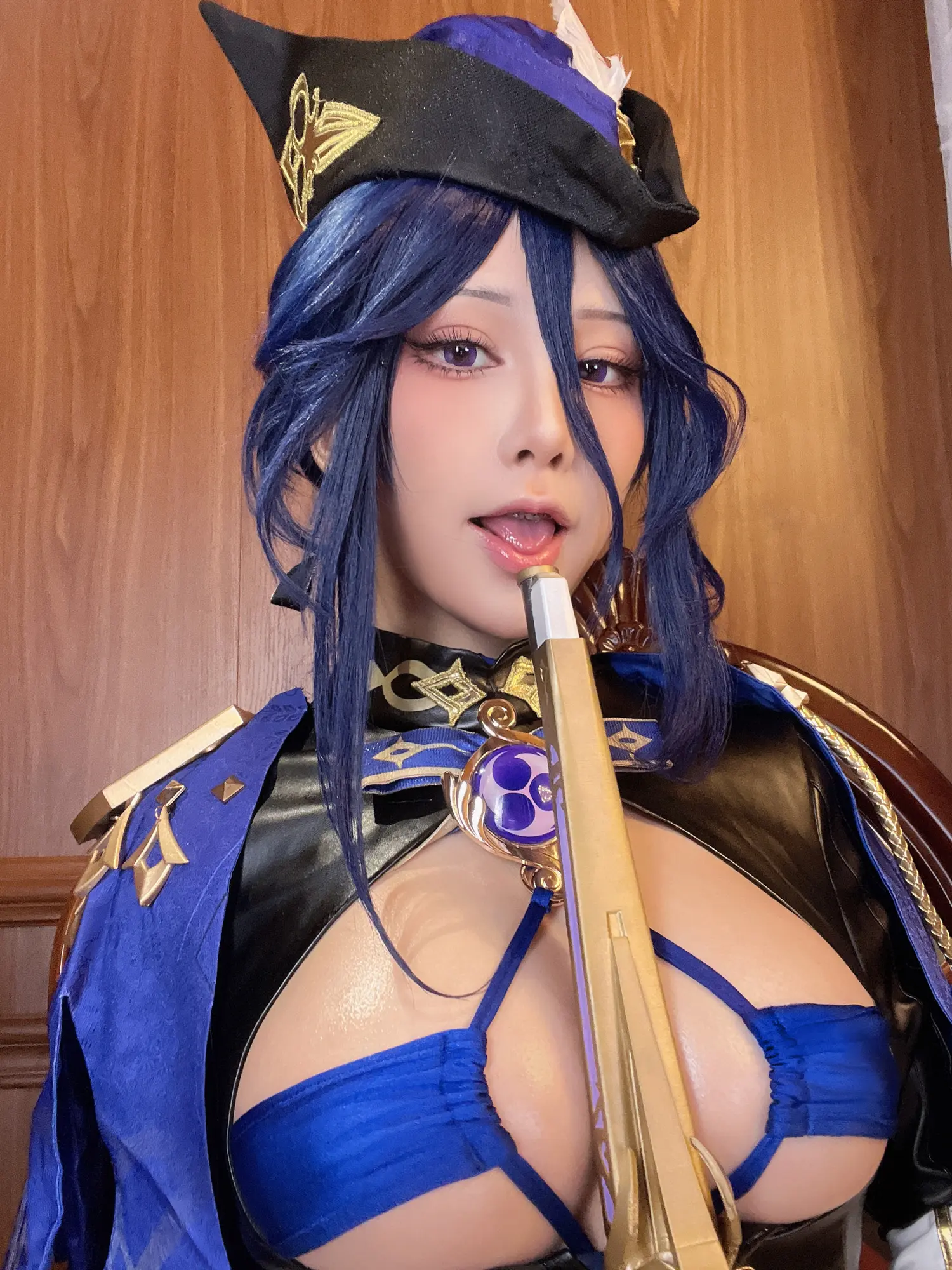 水淼Aqua NO.210 Nikke胜利女神 梅登：冰蔷薇 自拍 NO.0000