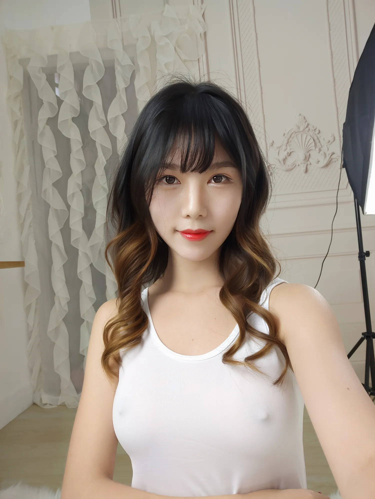 抖娘利世 NO.008 白色死库水激凸自拍 NO.0000
