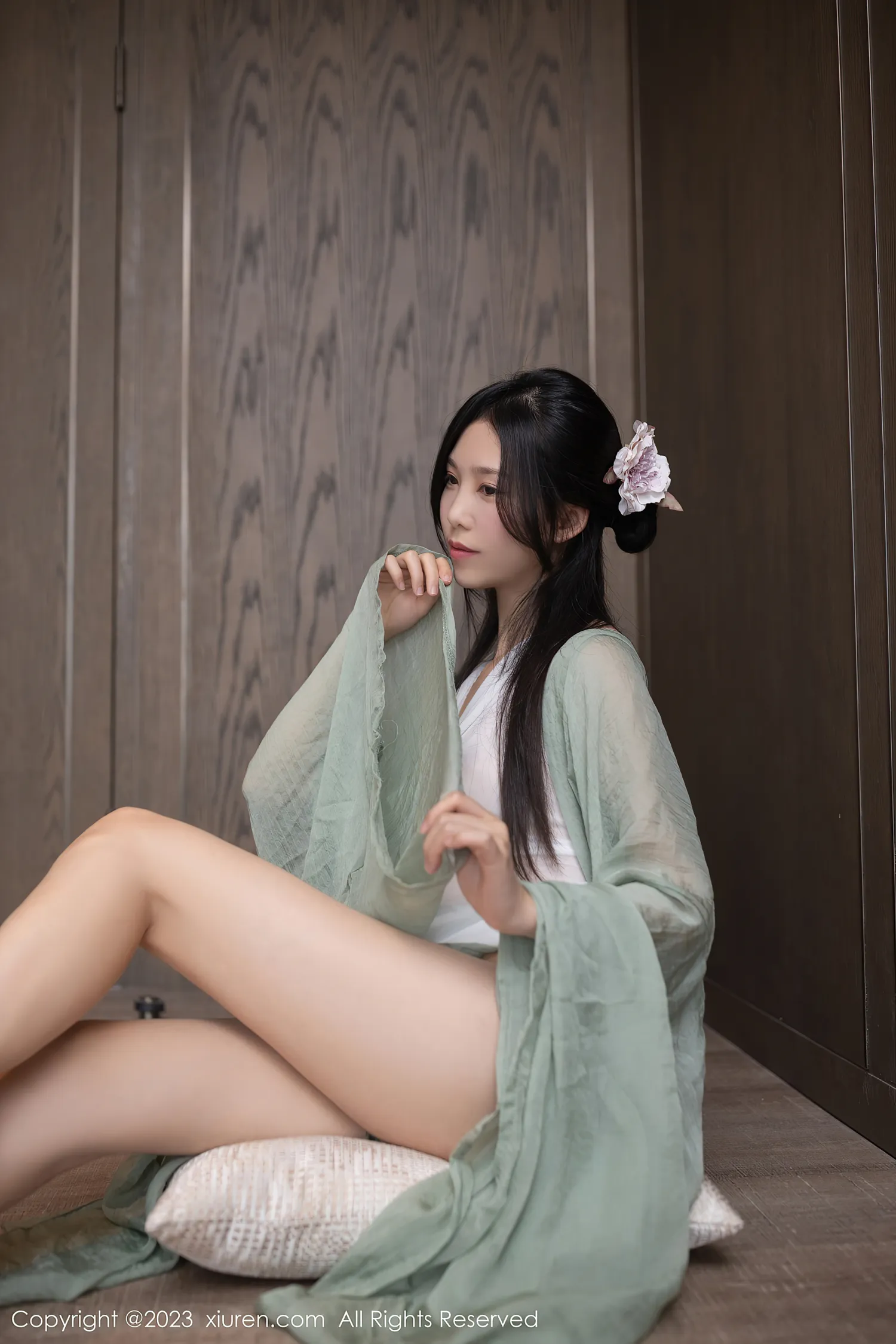 抖娘利世 NO.134 [Xiuren秀人网] NO.6420 NO.0000