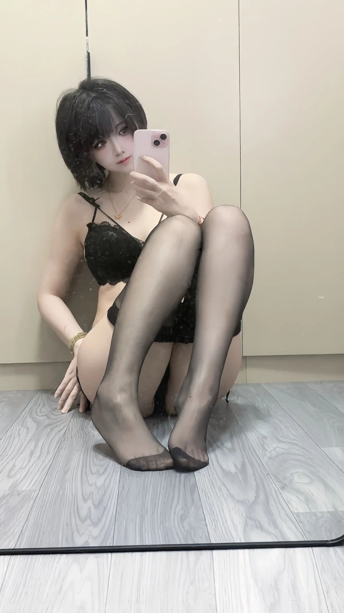 疯猫ss NO.176 [Fantia]2025年06月订阅 NO.0000