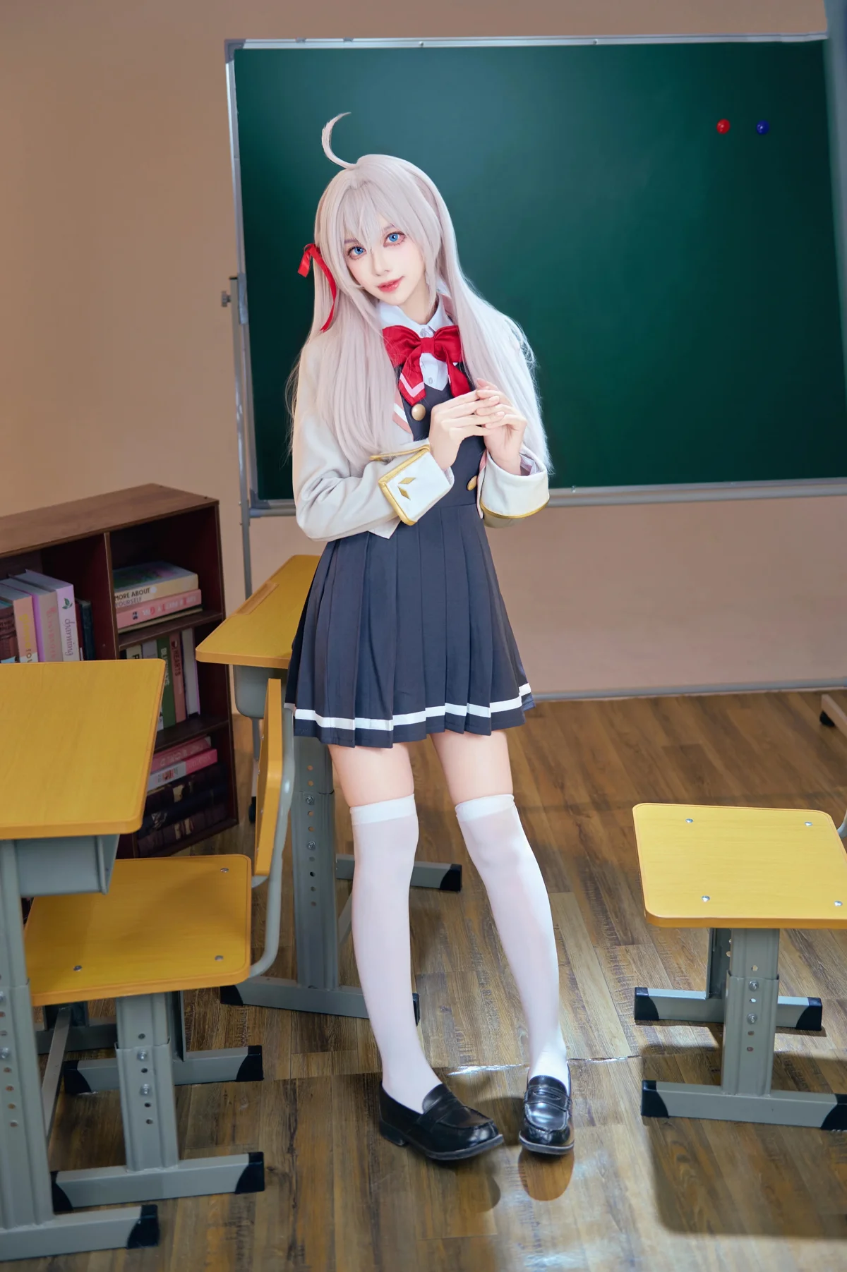 Shika小鹿鹿 NO.129 邻座艾莉同学 NO.0000