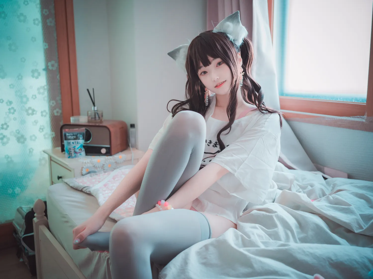 Bambi NO.069 [DJAWA] The cat I picked up turned into a girl NO.0000