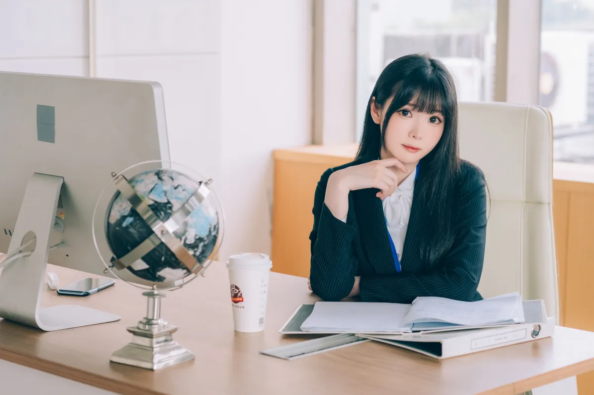 霜月shimo NO.121 霜月的秘密辦公室 NO.0000