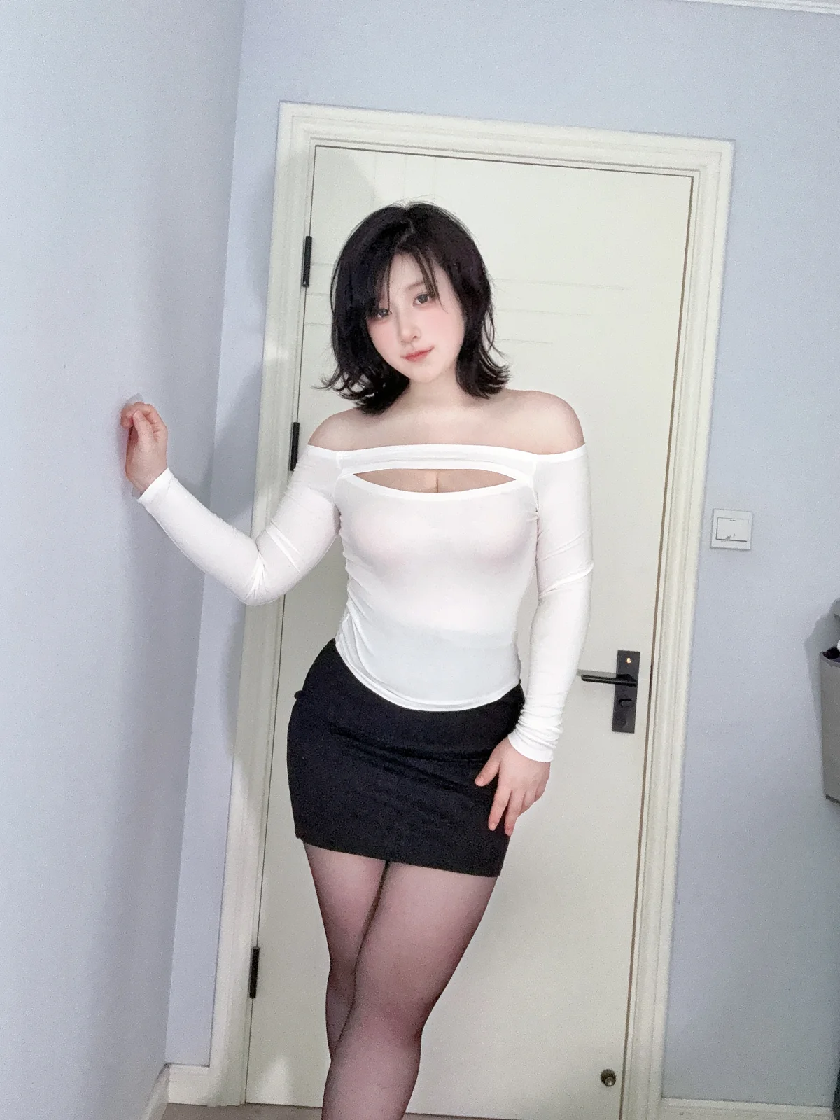 Zyra秋 NO.013 妈妈的裙子-团子研究社