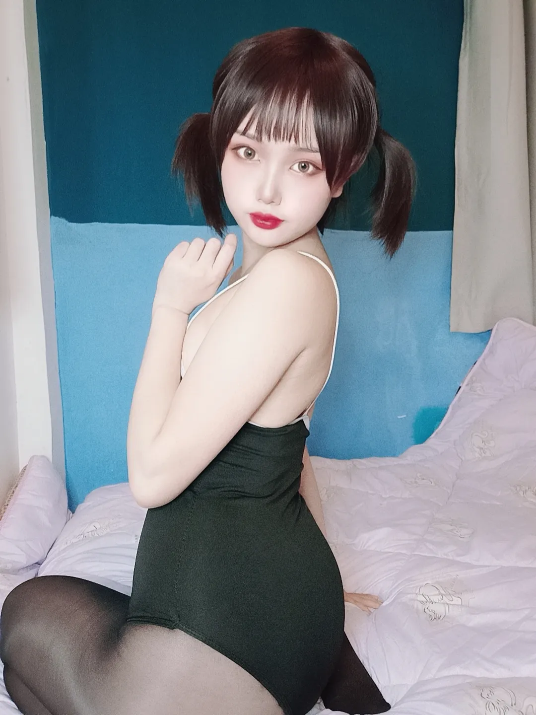 您的蛋蛋 NO.003 黑丝死库水 NO.0000
