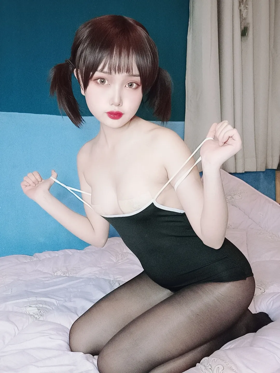 您的蛋蛋 NO.003 黑丝死库水 NO.0000