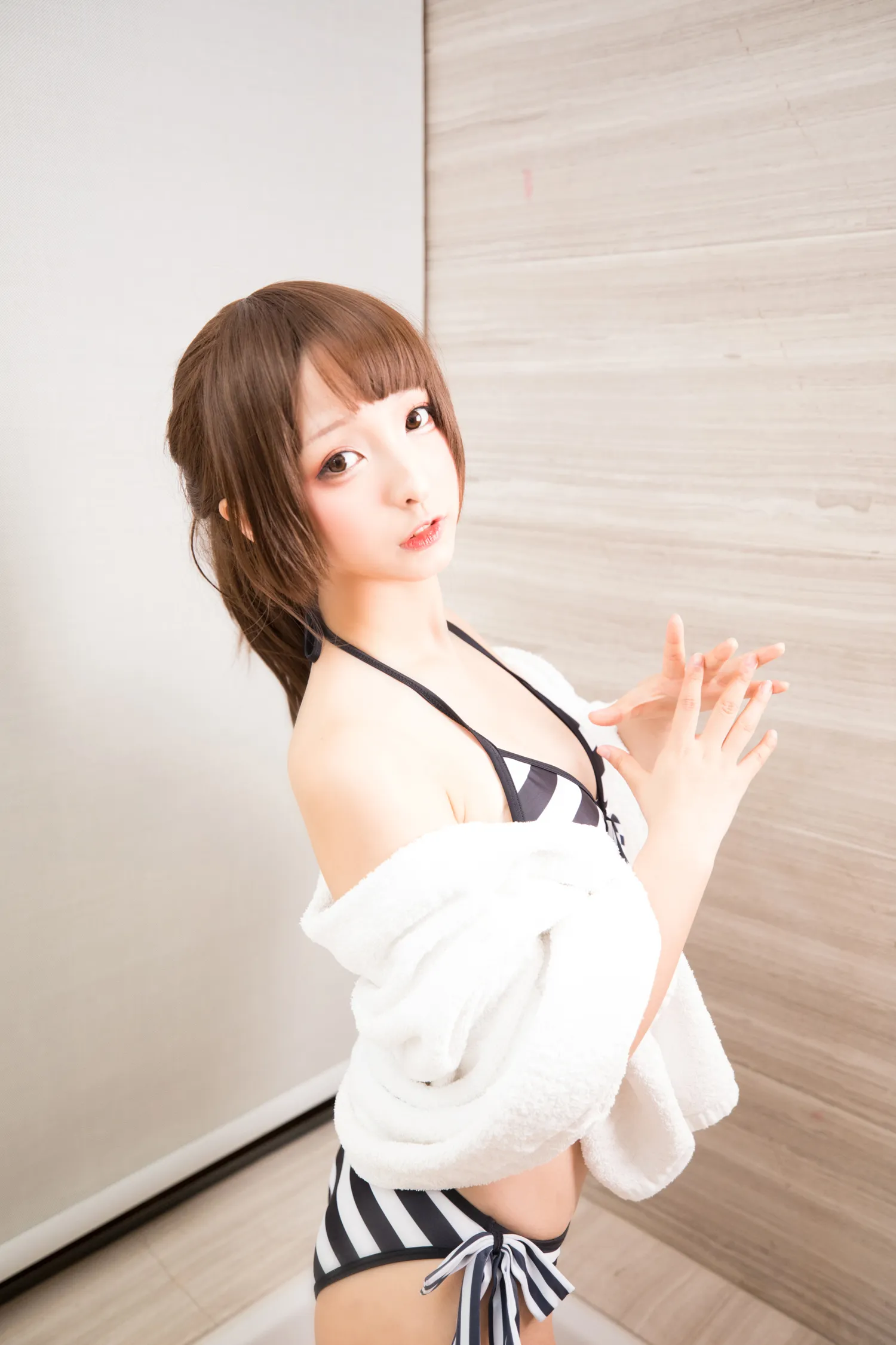 神楽坂真冬 NO.029 君の世界に NO.0000