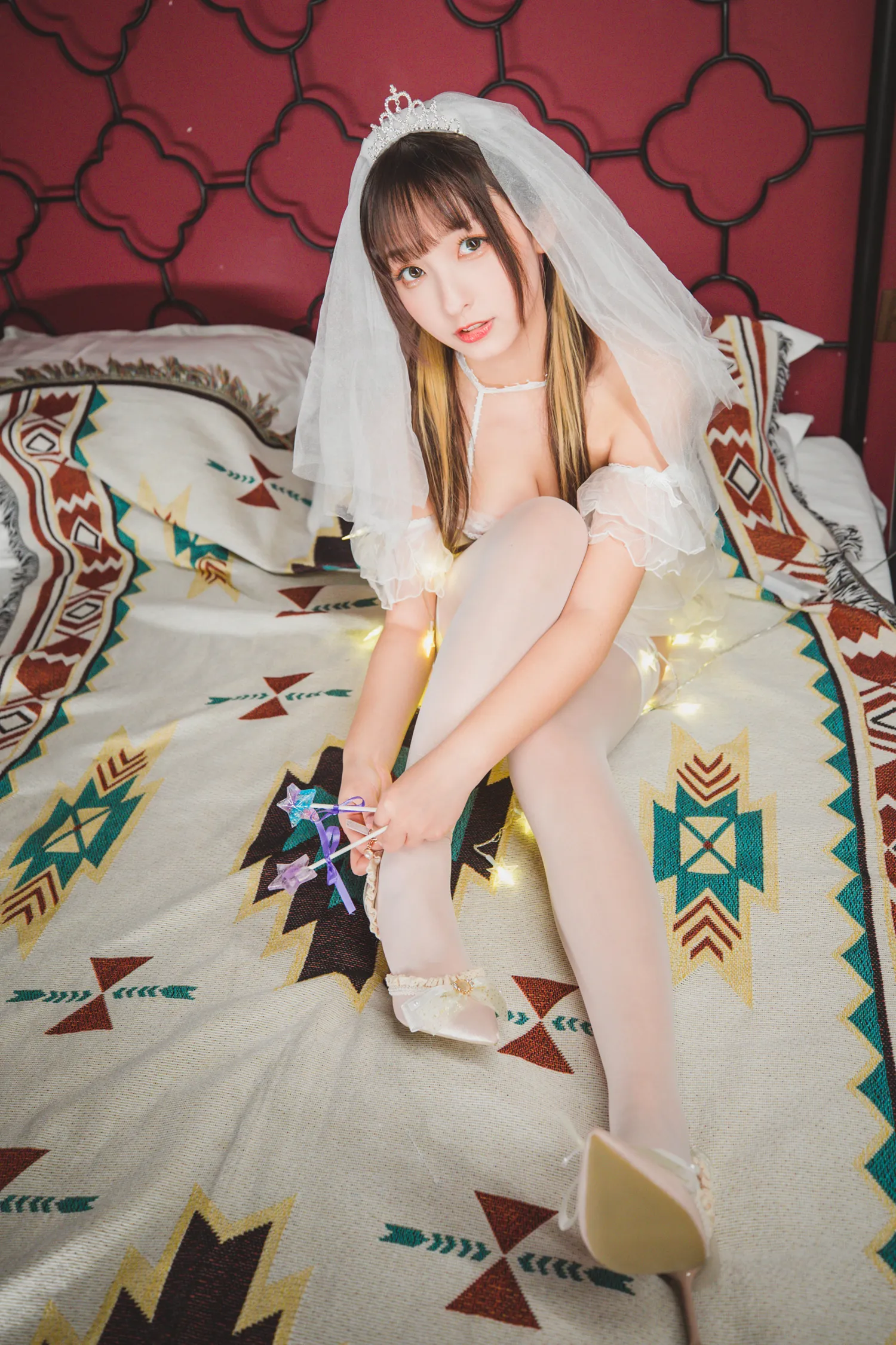 神楽坂真冬 NO.067 光の囁き 光の修女 NO.0000