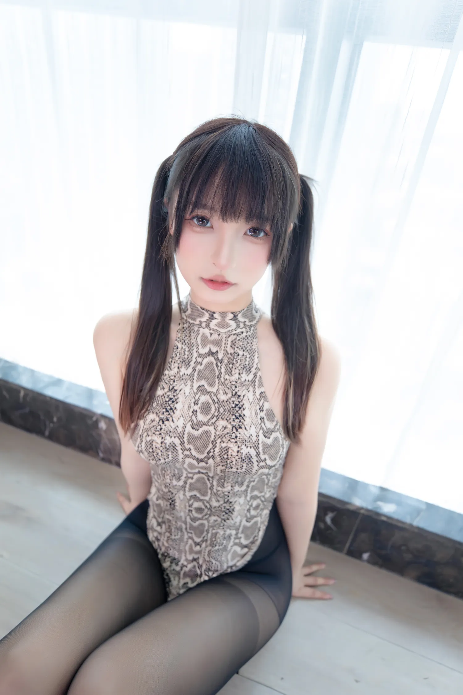 神楽坂真冬 NO.119 蟒纹旗袍 NO.0000