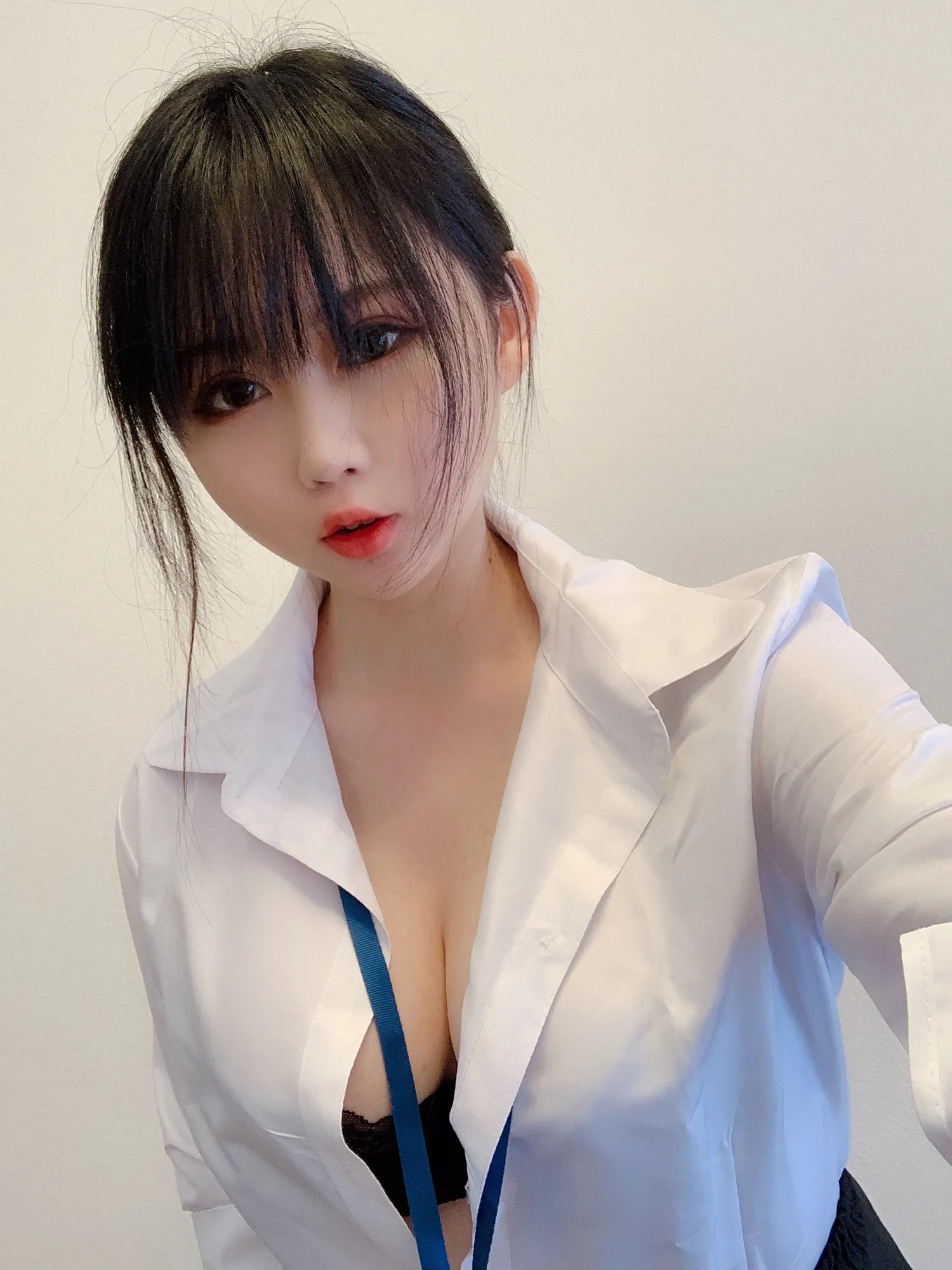 是依酱吖 NO.005 黑丝制服 NO.0000