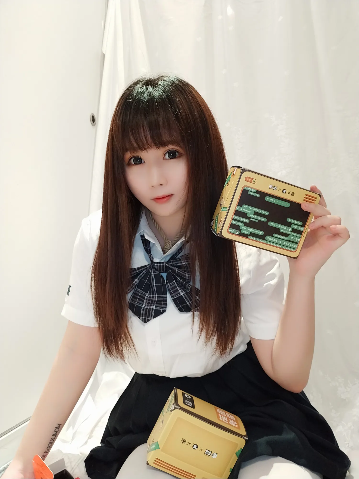 是依酱吖 NO.037 JK捆绑 NO.0000