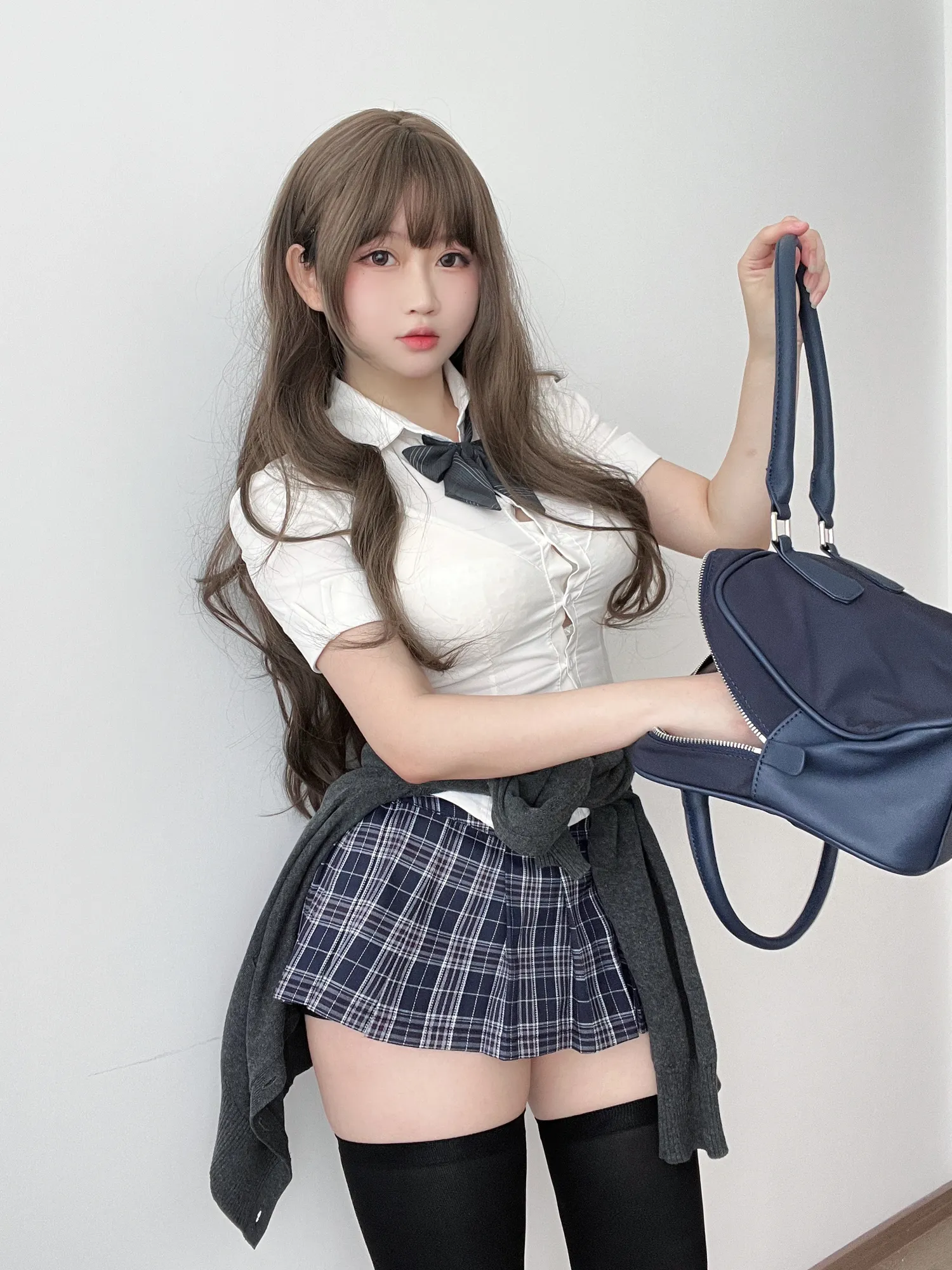 是依酱吖 NO.070 学姐的日常 NO.0000