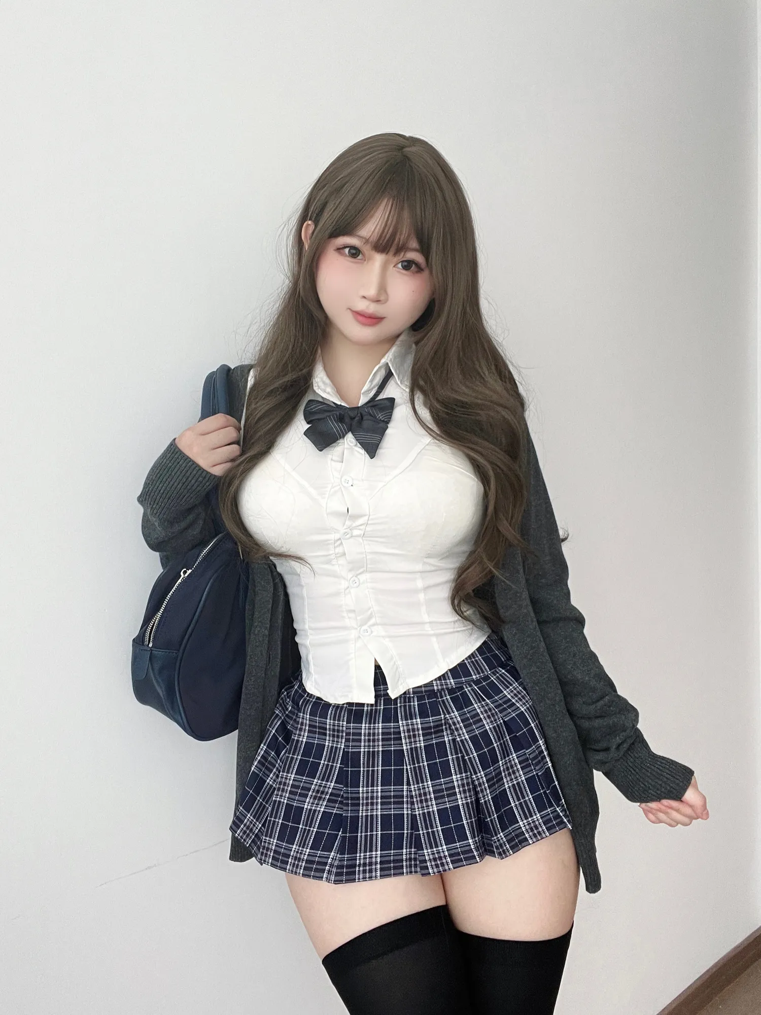 是依酱吖 NO.070 学姐的日常 NO.0000