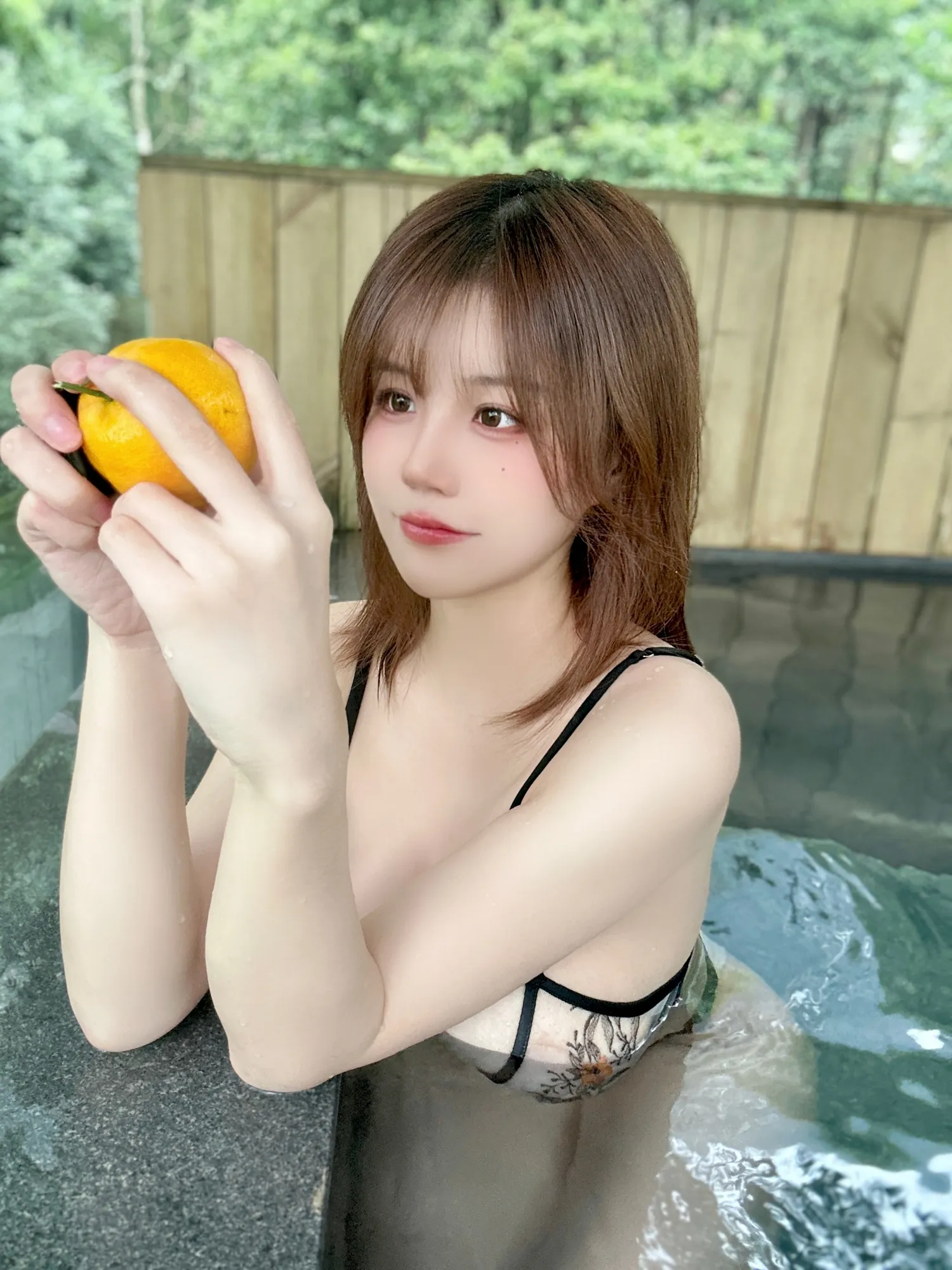 小仓千代 NO.033_002 露天温泉和橘子 NO.0000