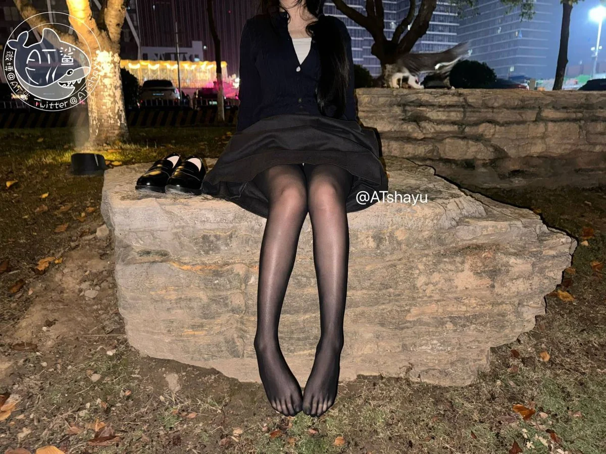 AT鲨 NO.092 户外五指黑丝 NO.0000