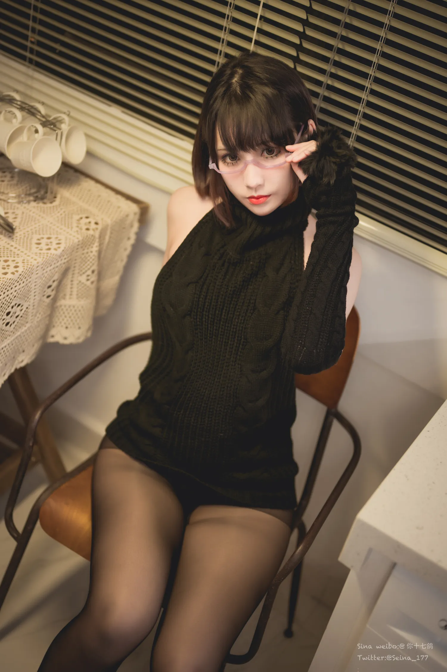你十七鸽 NO.002 宿醉毛衣 NO.0000