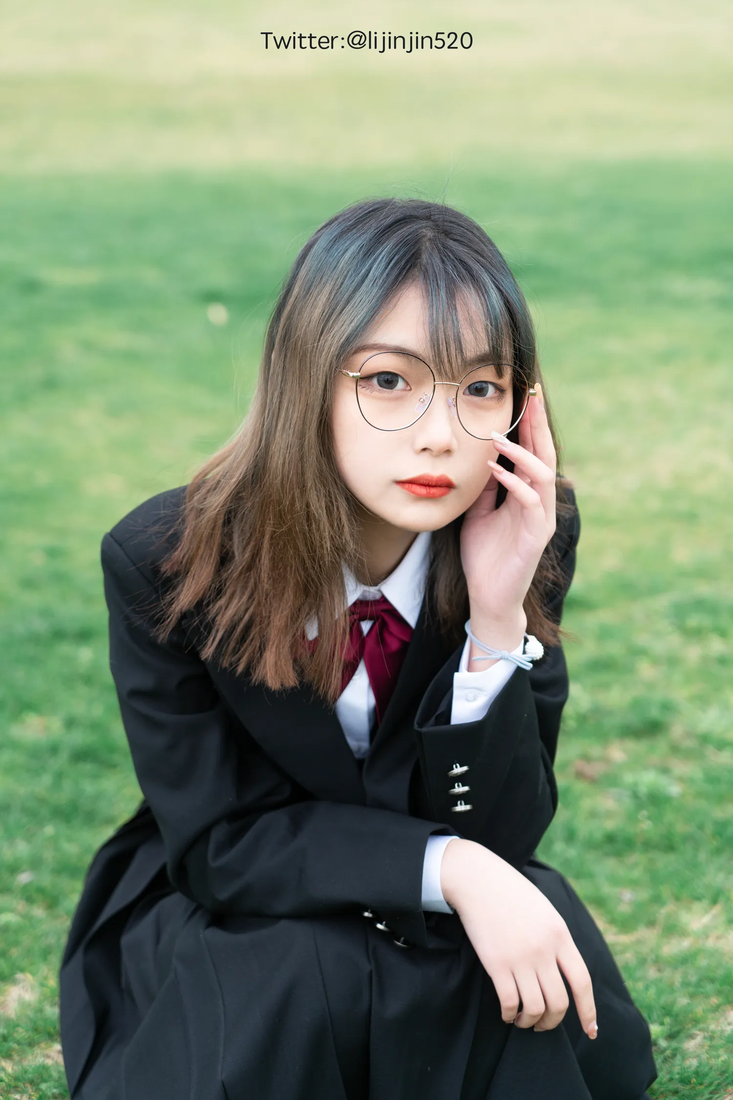 梨瑾瑾 NO.016 户外黑长服 NO.0000