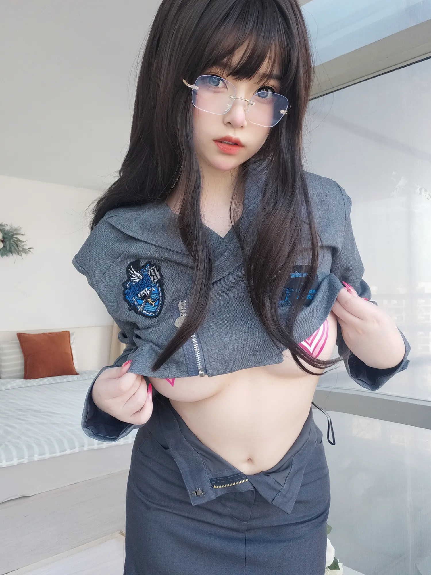 女主K NO.002 沉默的学姐 NO.0000
