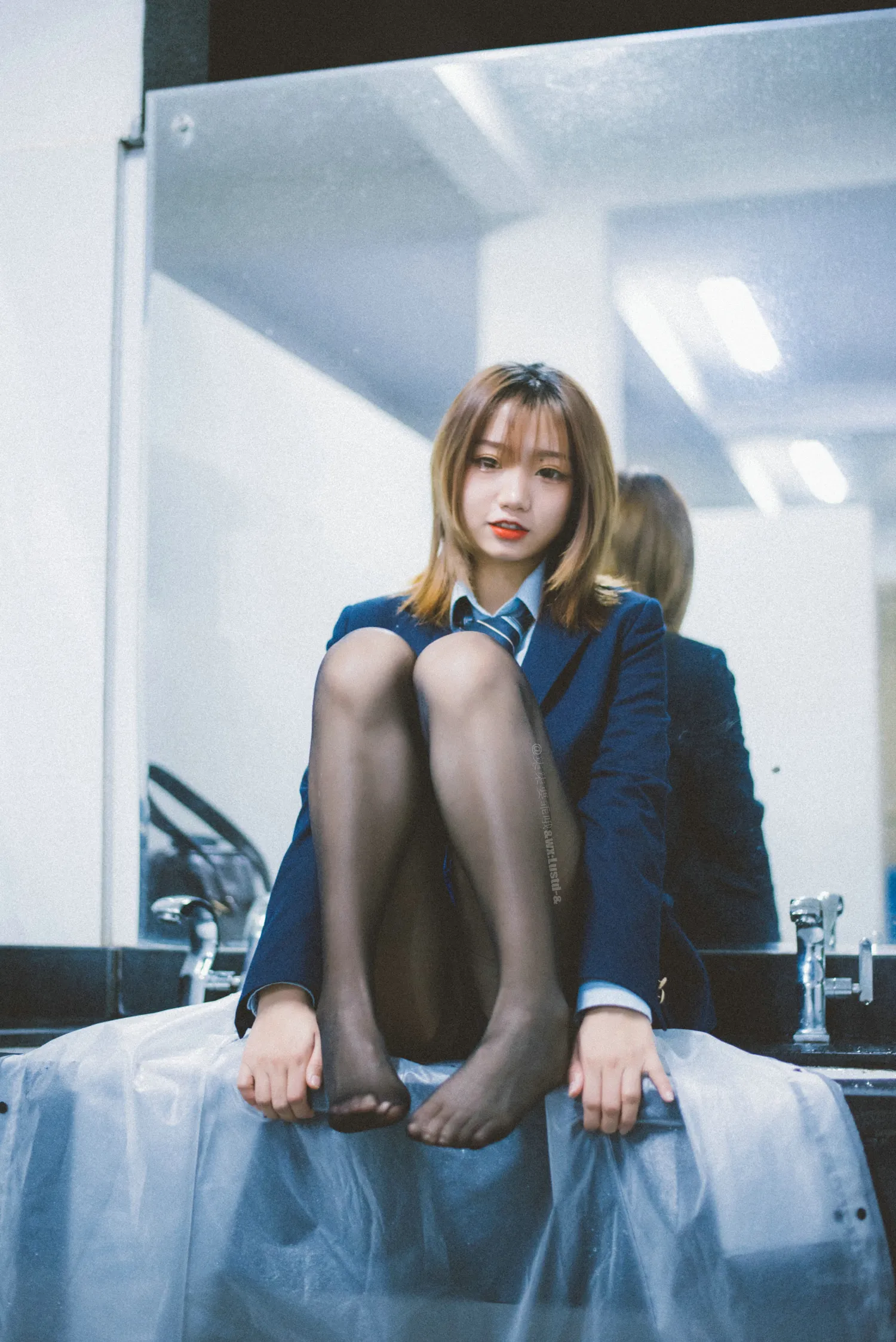 柒柒要乖哦 NO.019 深夜公园JK NO.0000