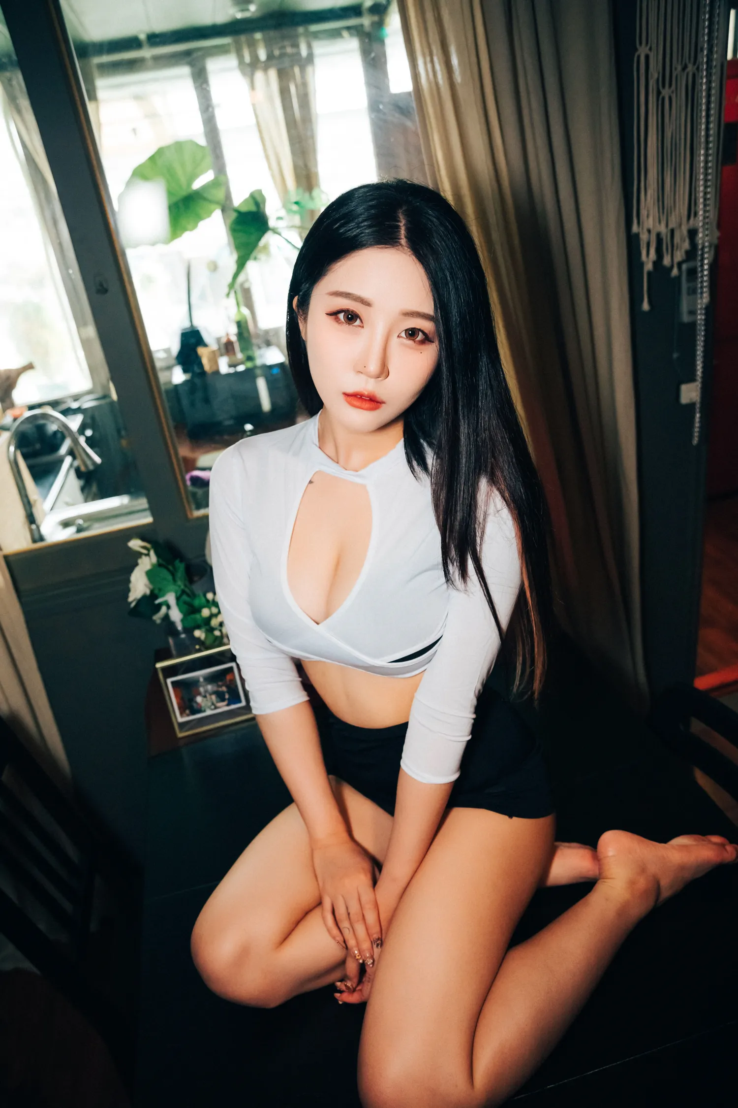 Bomi_005 [LOOZY] Roomate NO.0000