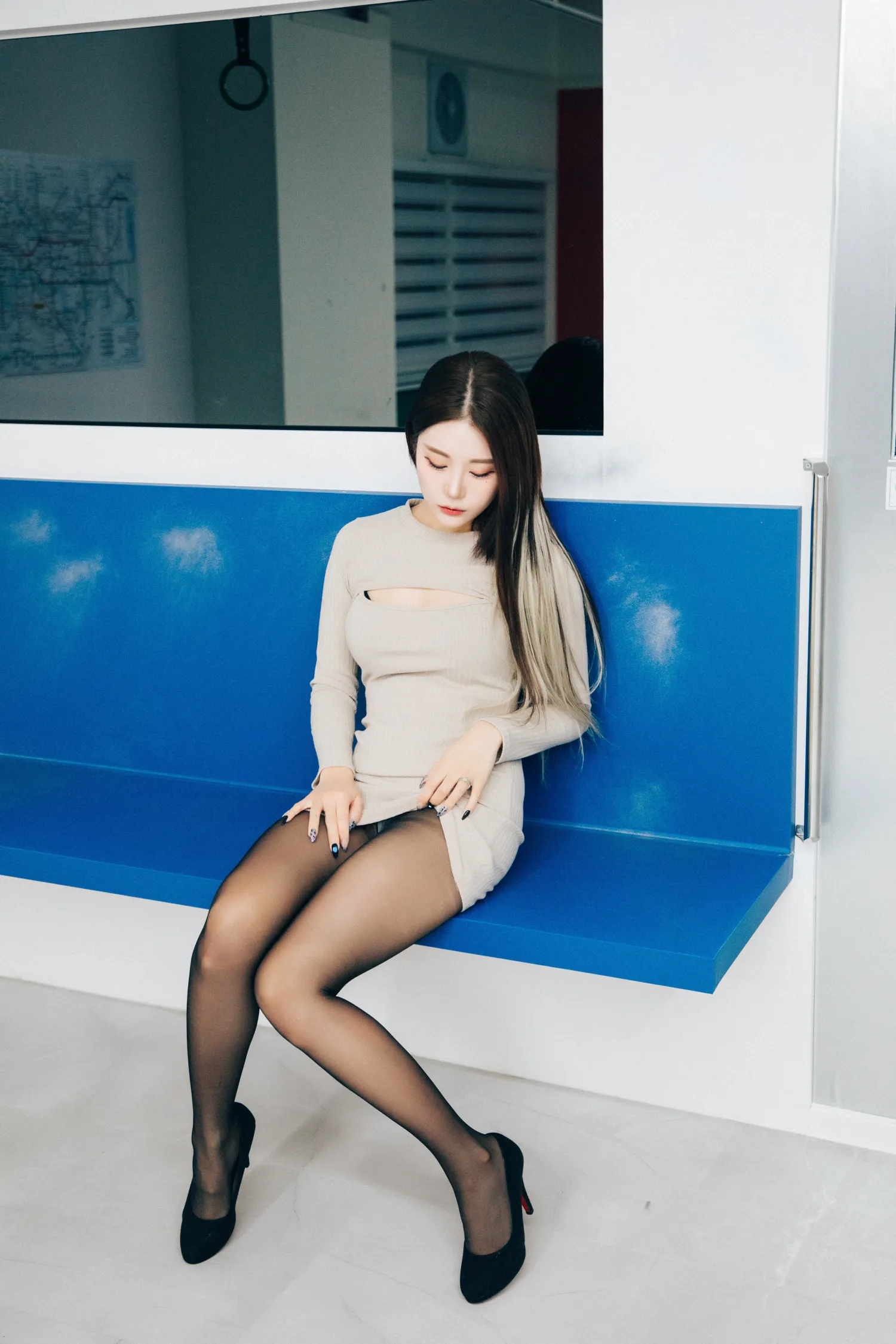 Bomi_060 [Loozy] Bondage Subway NO.0000