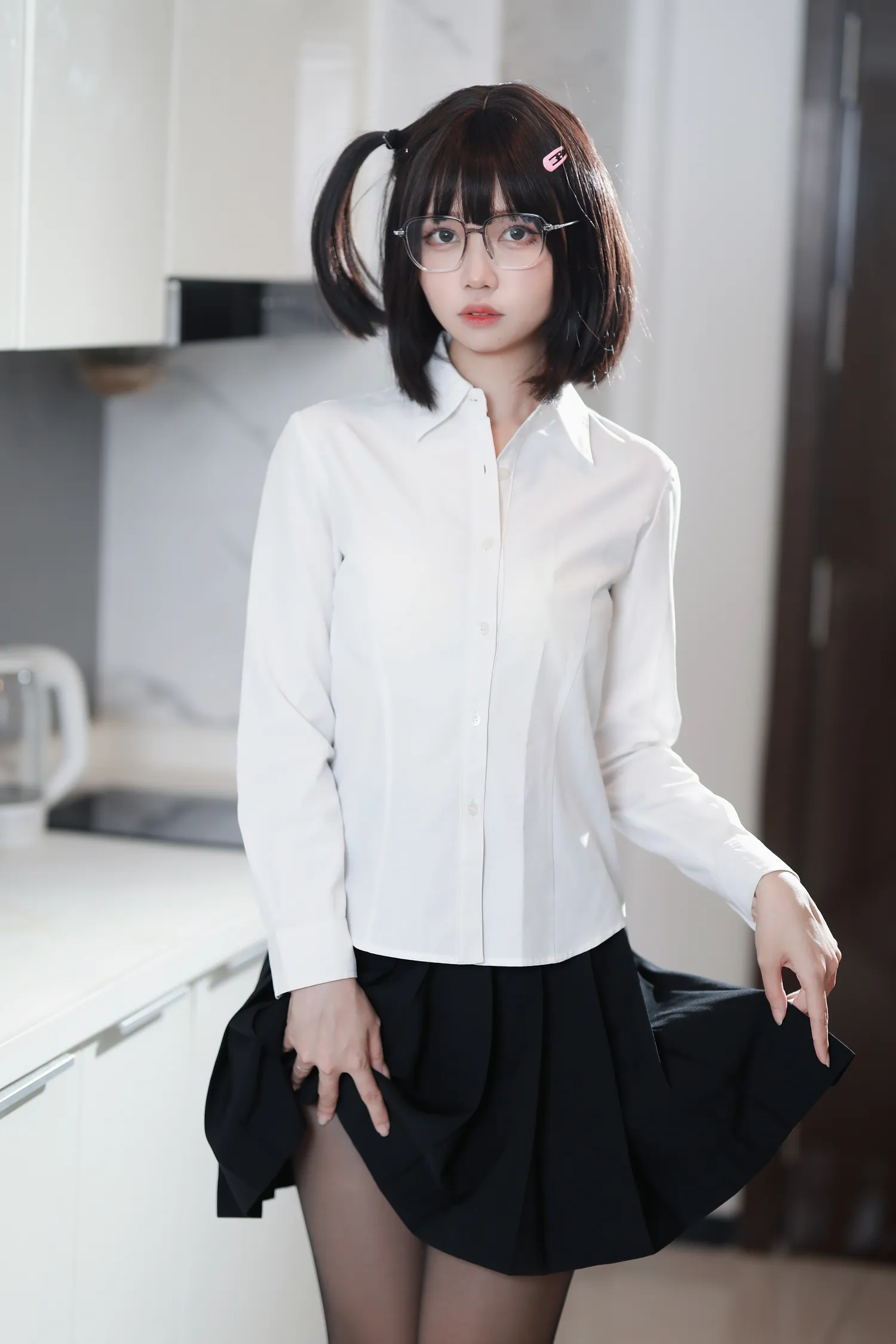 洛桑w伊梓 NO.002 眼镜妹妹 NO.0000