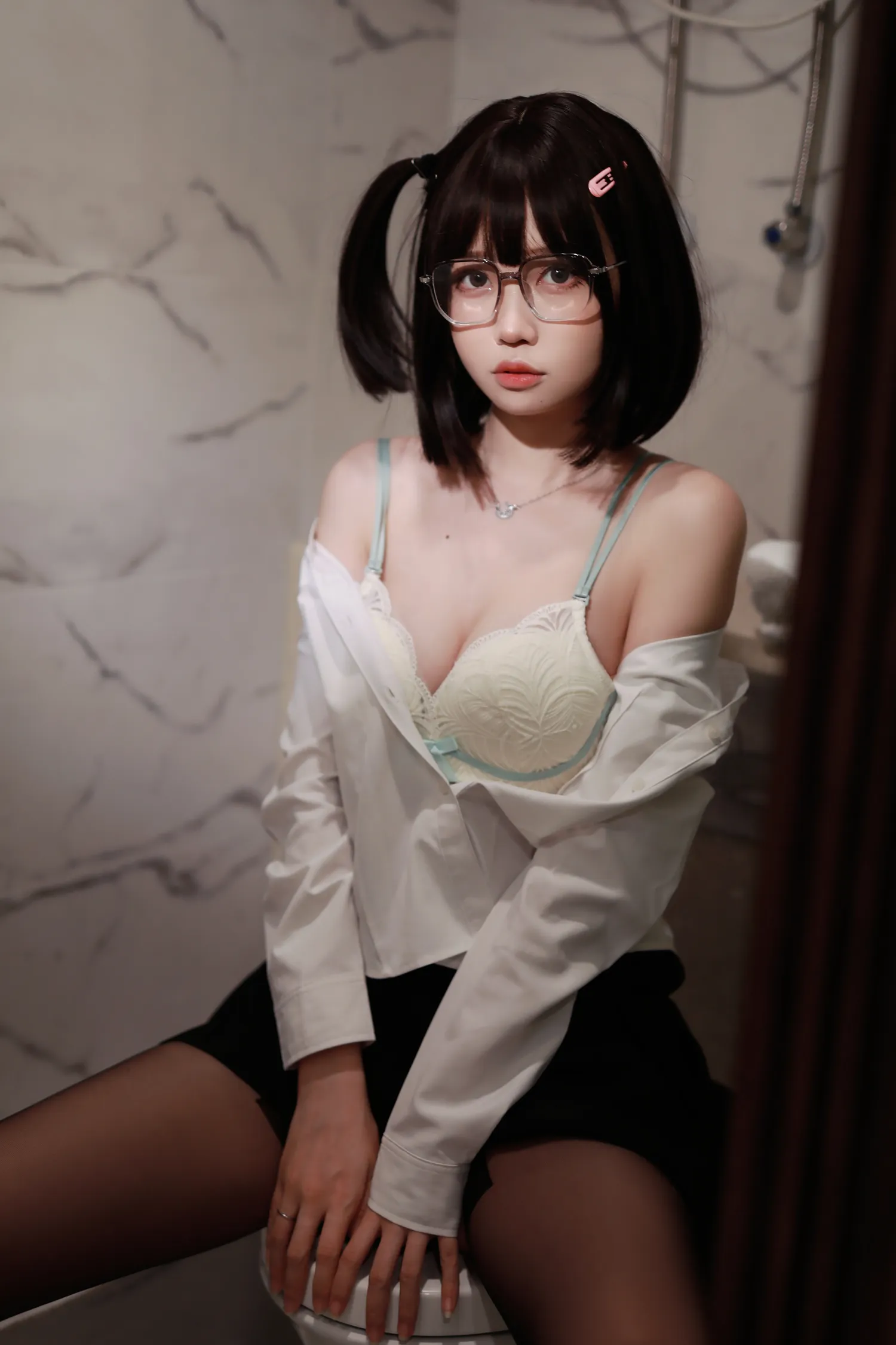 洛桑w伊梓 NO.002 眼镜妹妹 NO.0000