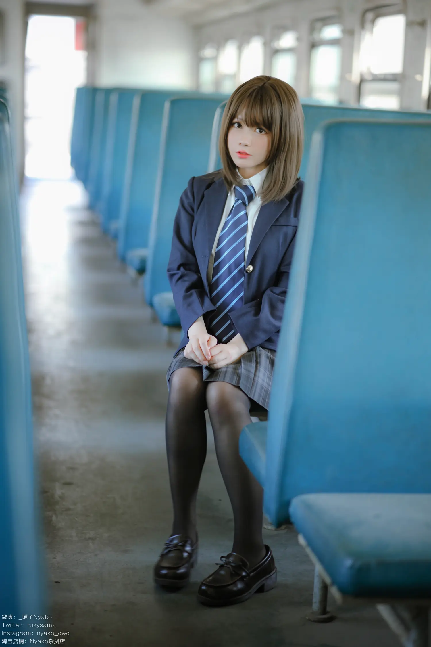 Nyako喵子 NO.038 痴·女子校生2 火车jk NO.0000