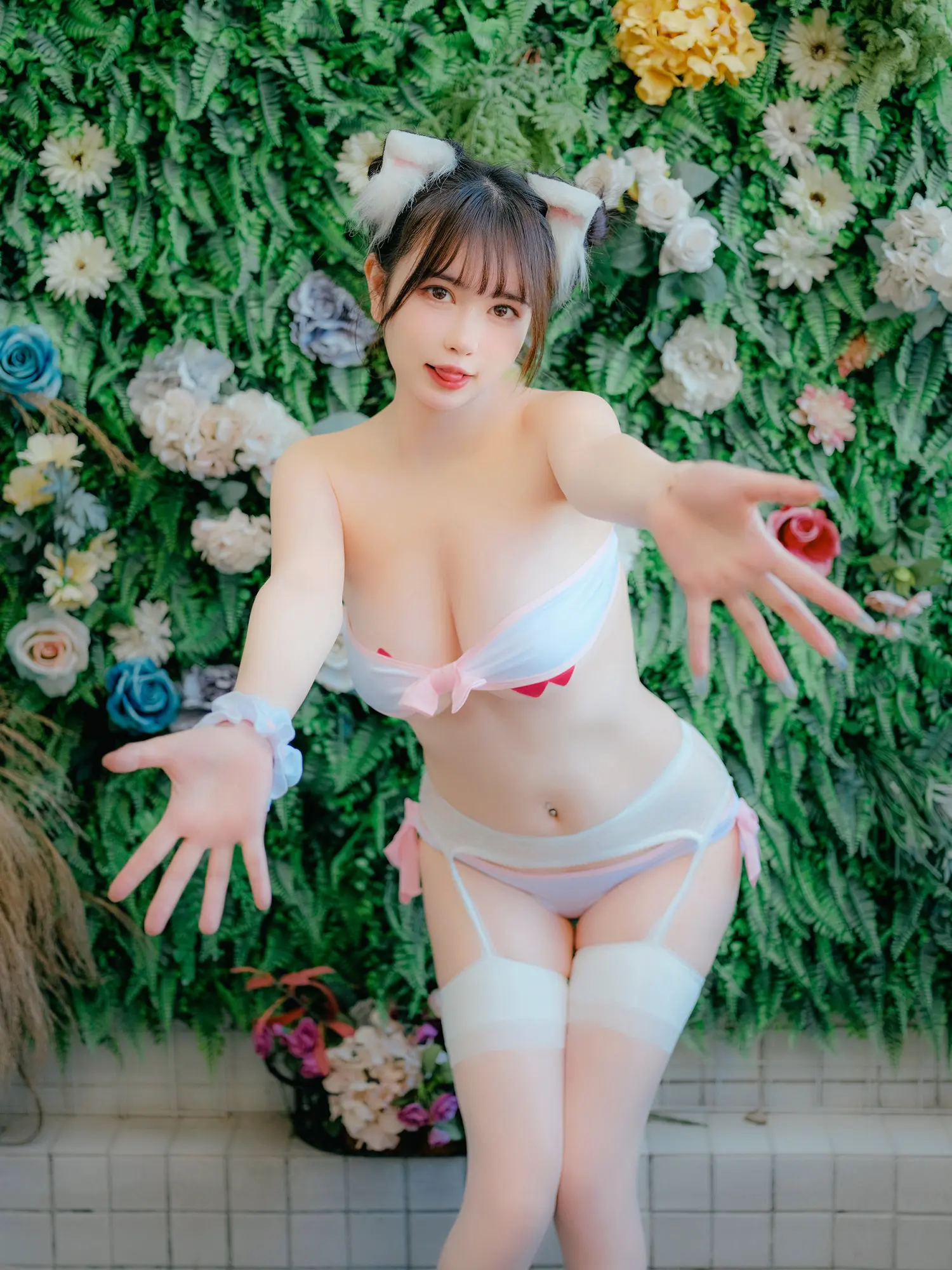 Tina很妖孽呀 NO.004 粉色吊带袜猫女友 NO.0000