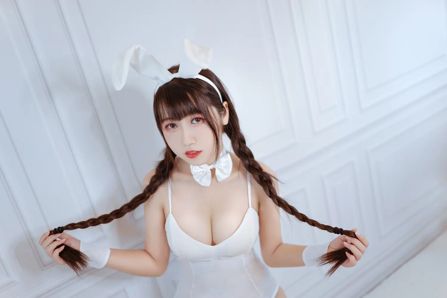 不呆猫 NO.002 白色兔女郎 NO.0000