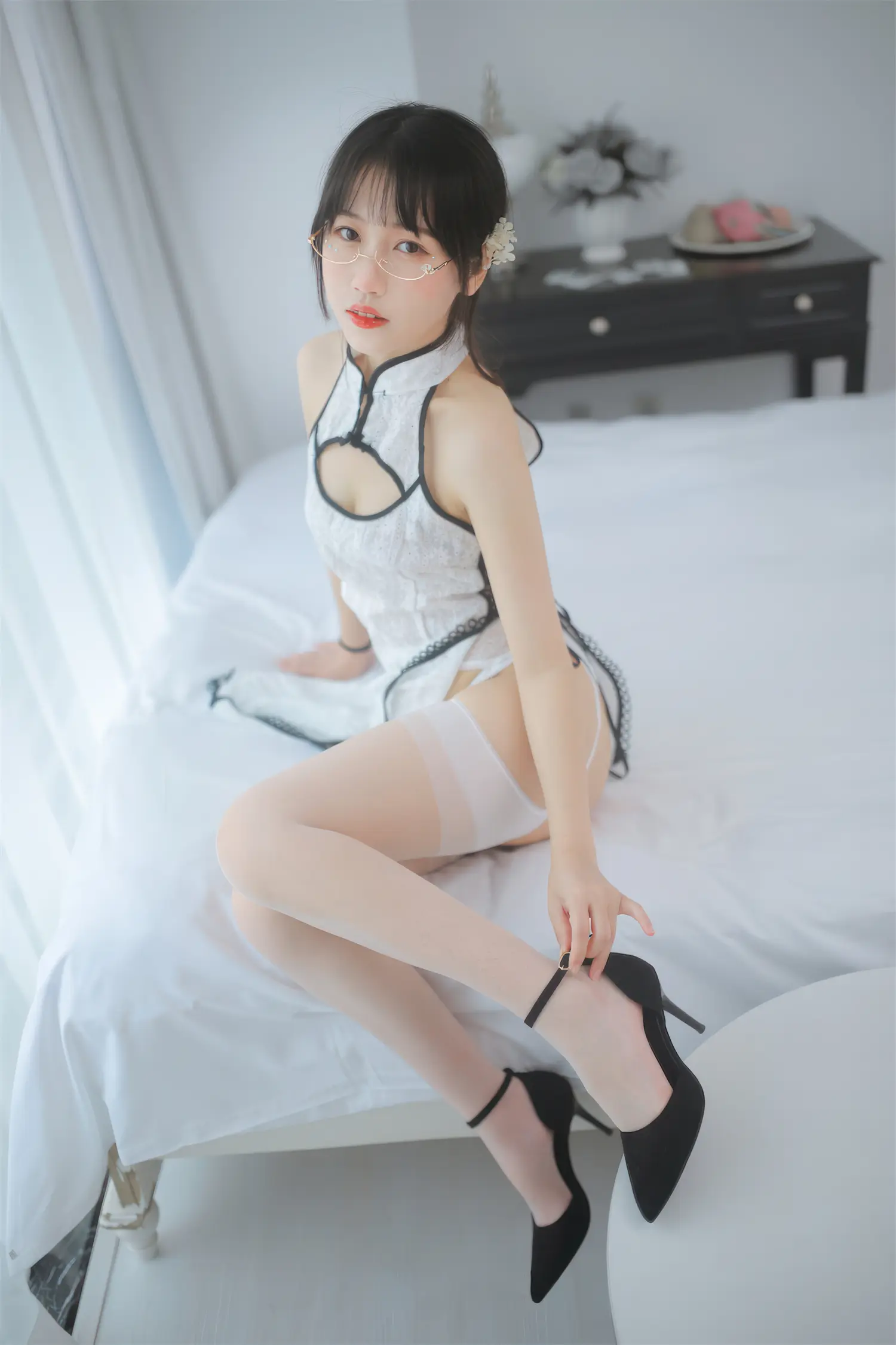 不呆猫 NO.042 白旗袍 NO.0000