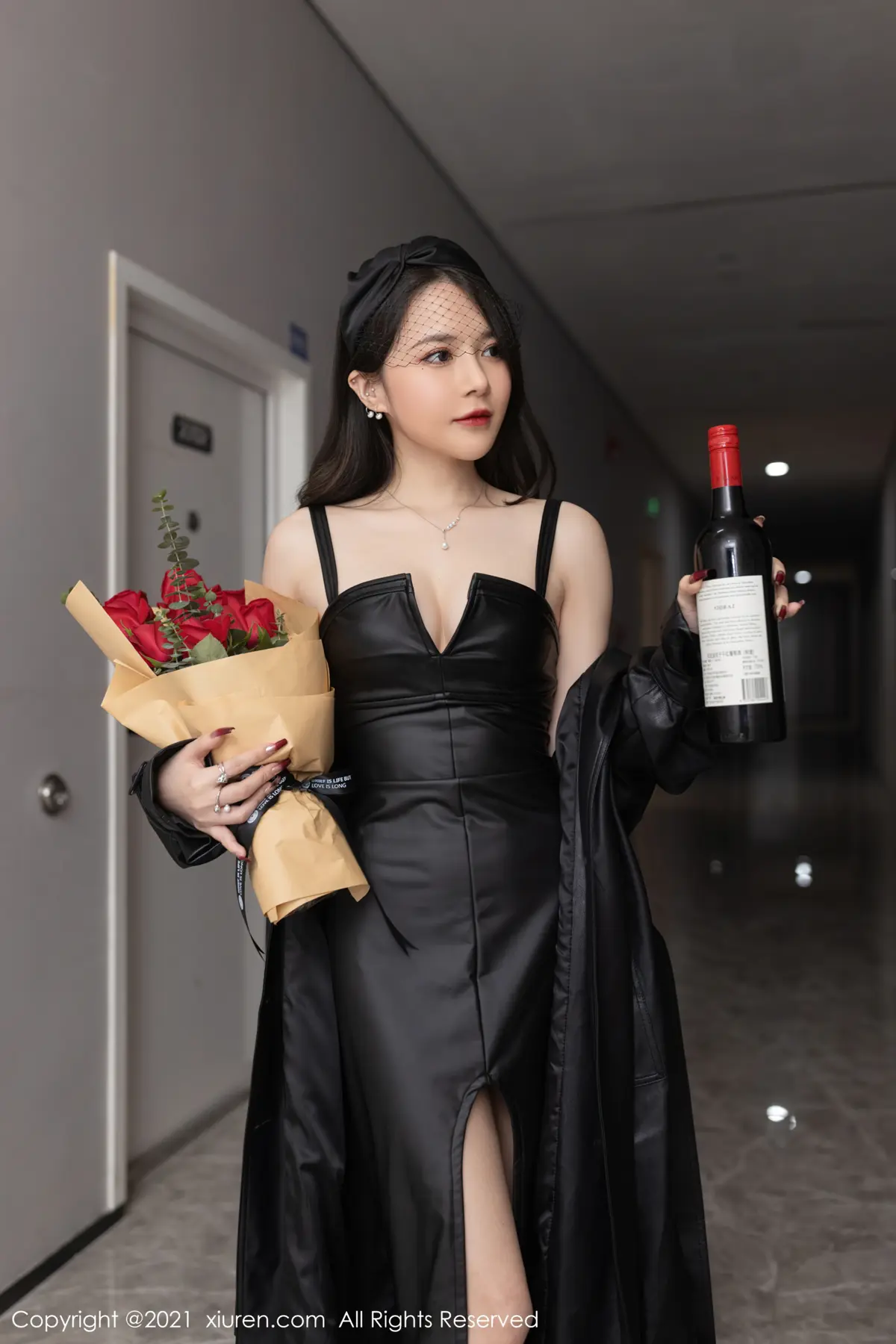 鱼子酱_045 [秀人网] 2021.09.29 NO.4021 NO.0000