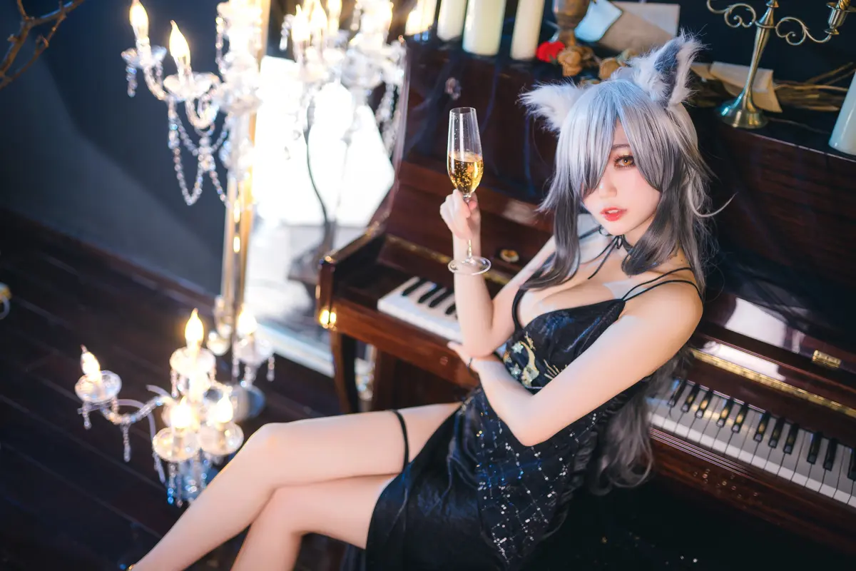 周叽是可爱兔兔 NO.018 礼服 NO.0000