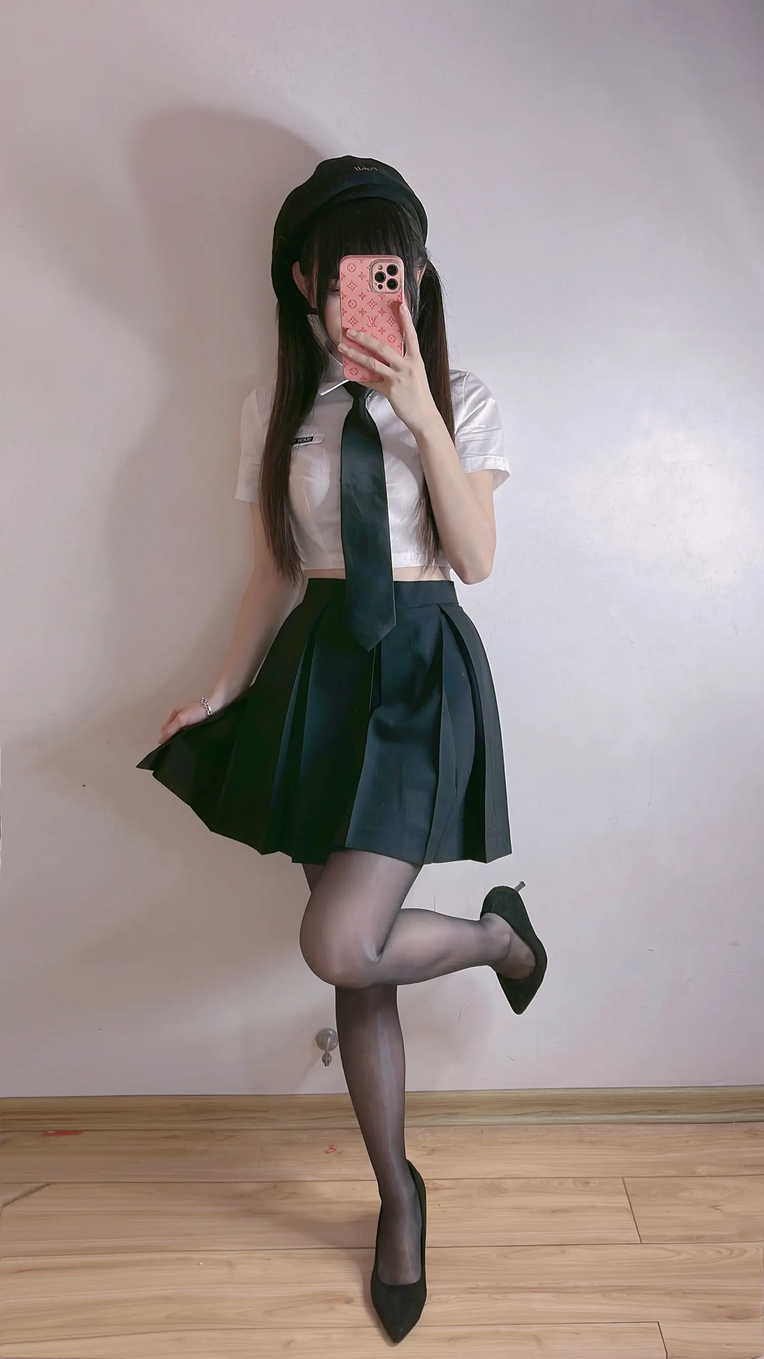 miko酱ww NO.045 自拍系列mikoの黑咝2 NO.0000