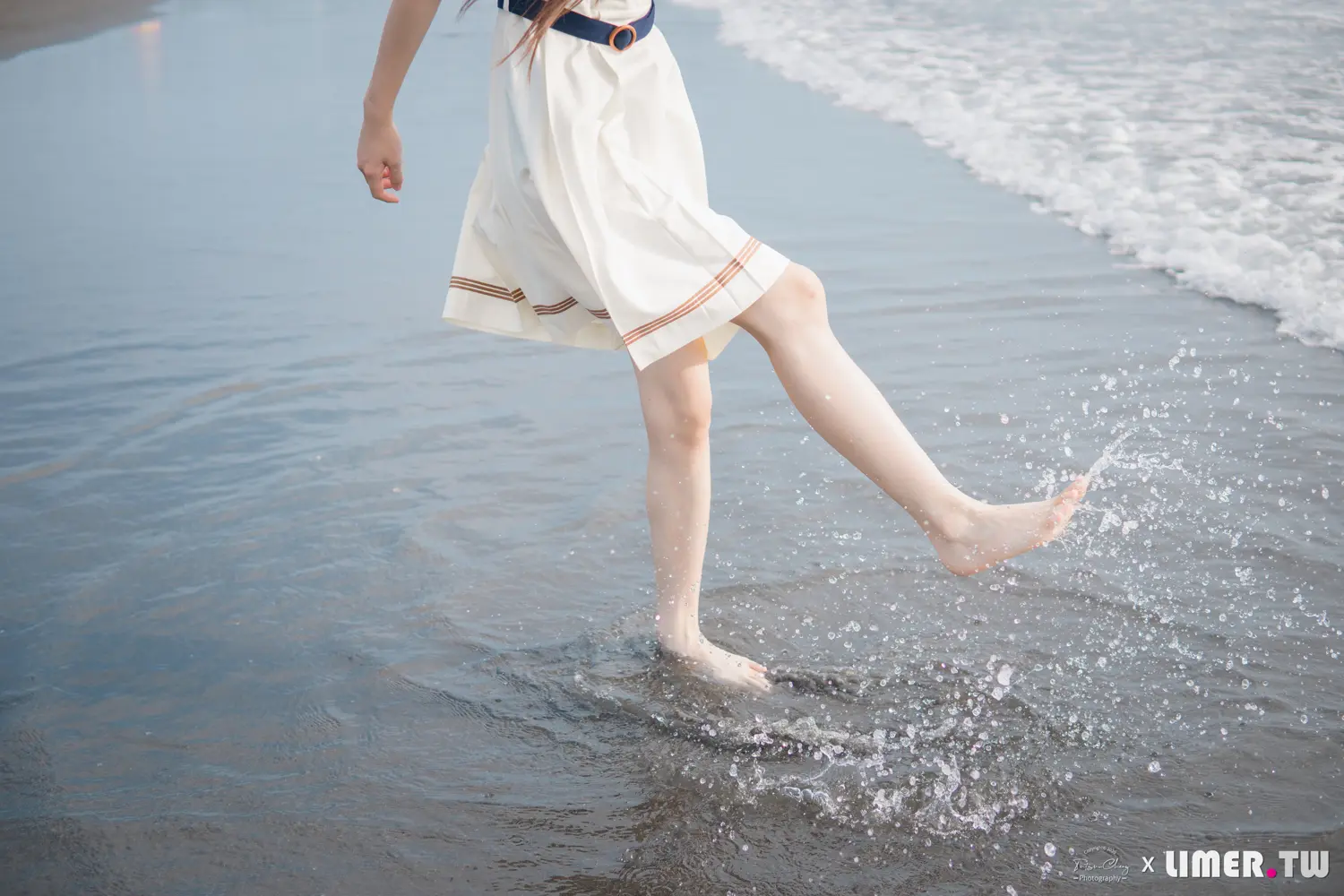 Limerence NO.050 海蓝 白皙希腊脚 JK盛夏服海边戏水 NO.0000
