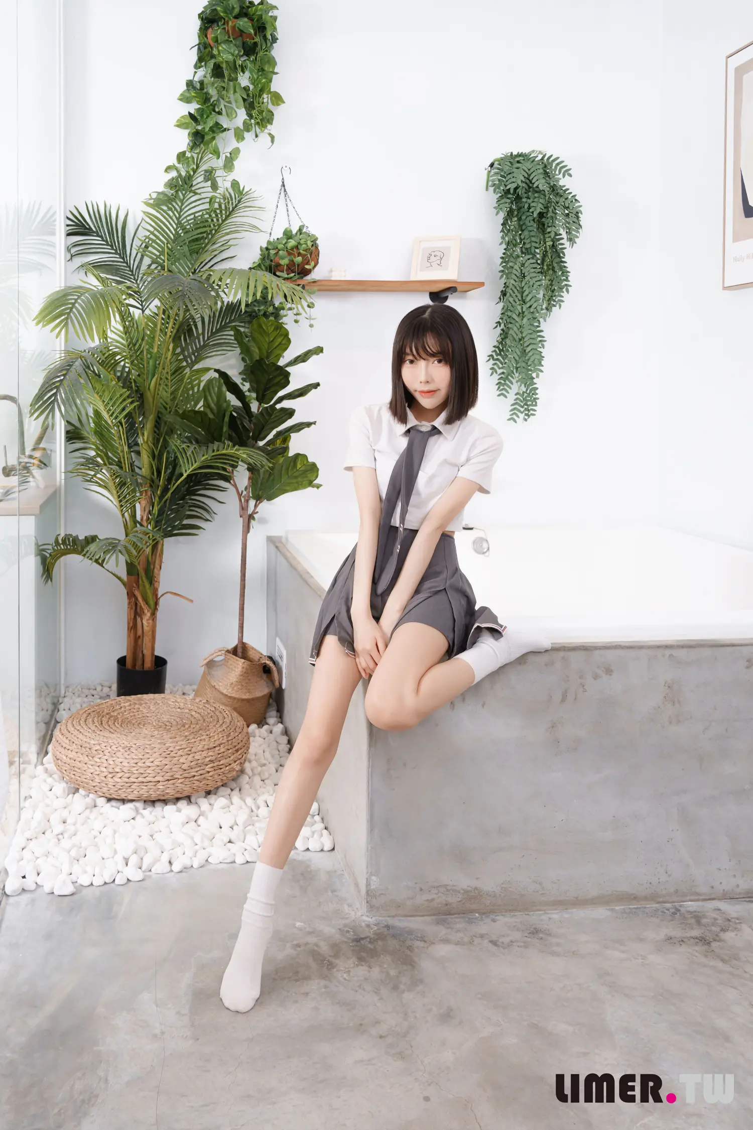 Limerence NO.058 素人林莹 JK小隻馬の性感裸足 NO.0000