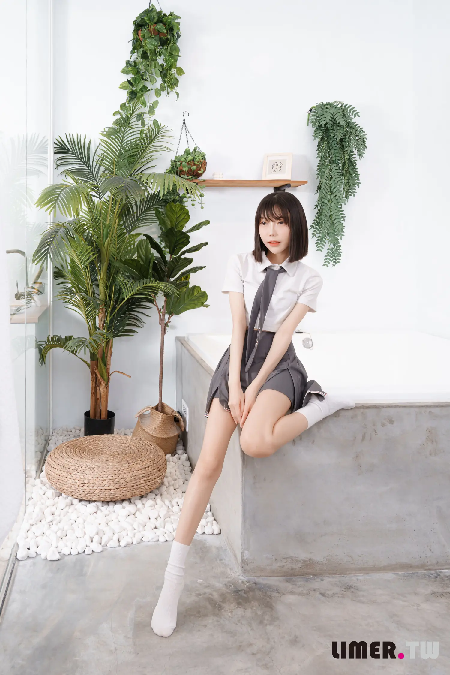 Limerence NO.058 素人林莹 JK小隻馬の性感裸足 NO.0000