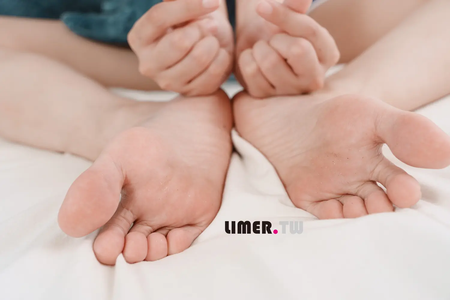 Limerence NO.097 7bao 体育服下 裸足＆白丝 NO.0000