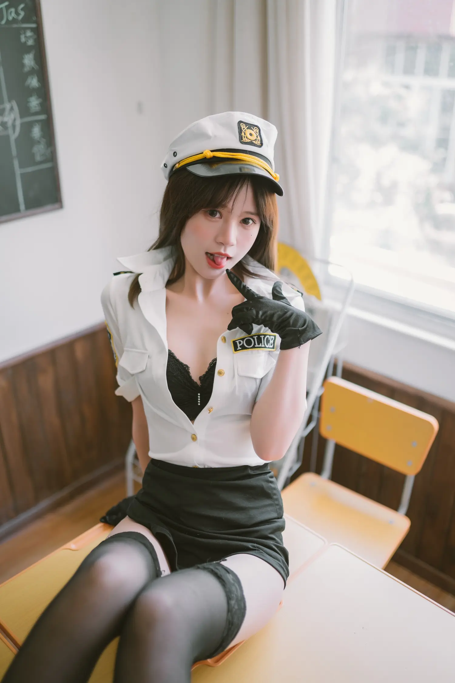 千反田鹿子 NO.001 日常女警 NO.0000