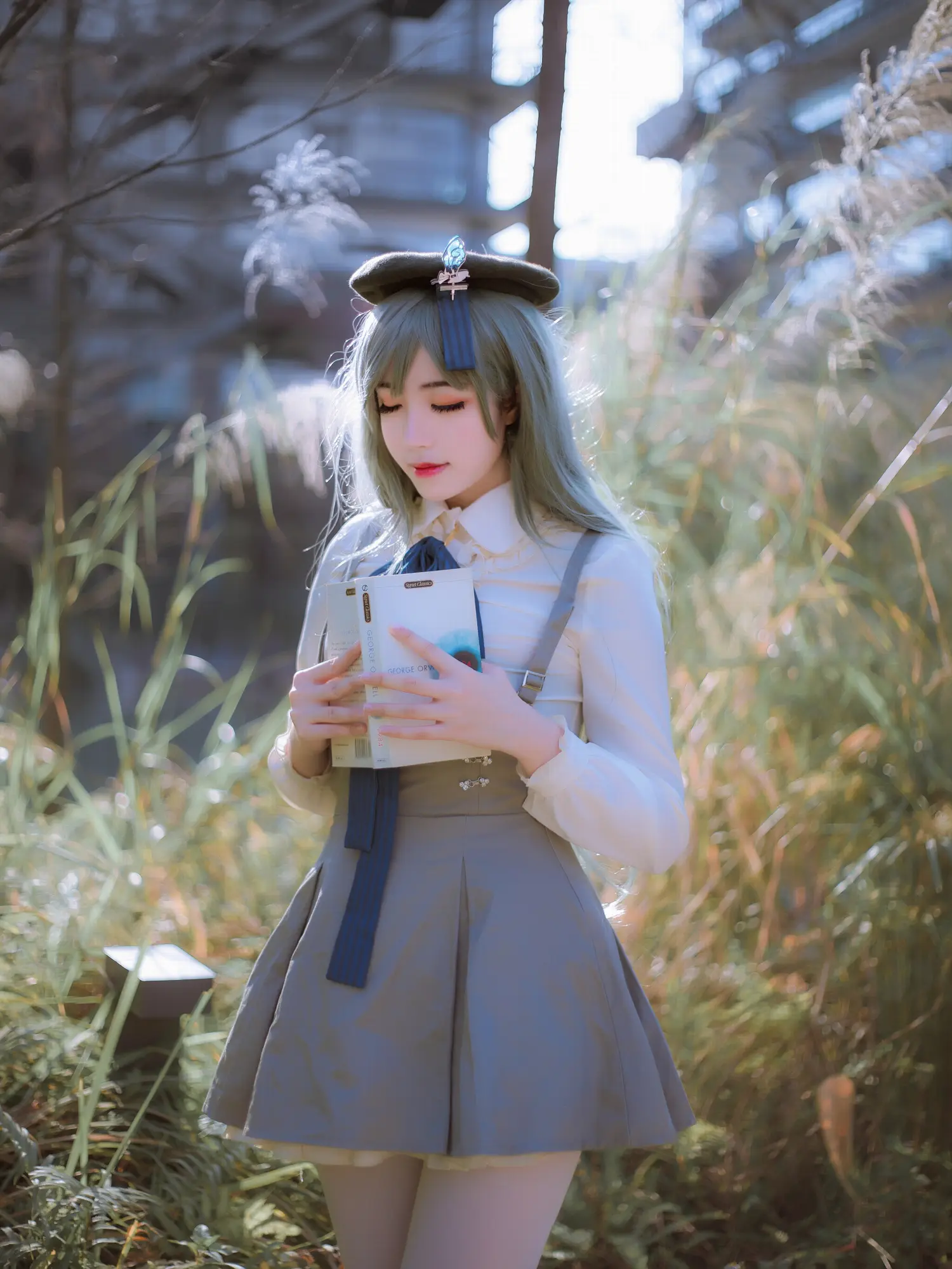 塔塔_Lo1iTa NO.004 三号写真本 NO.0000