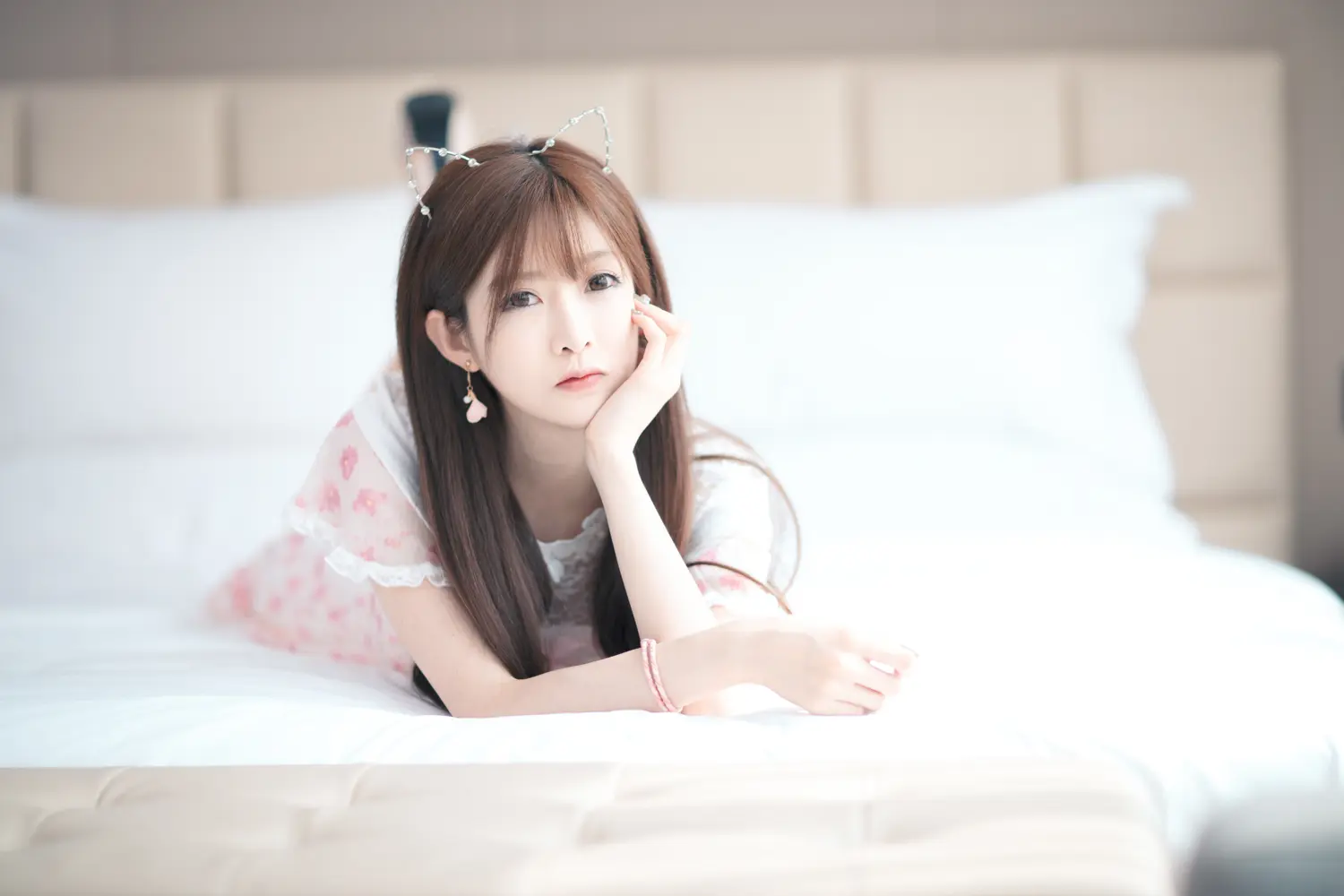 王羽杉 NO.009 粉色连衣裙 NO.0000