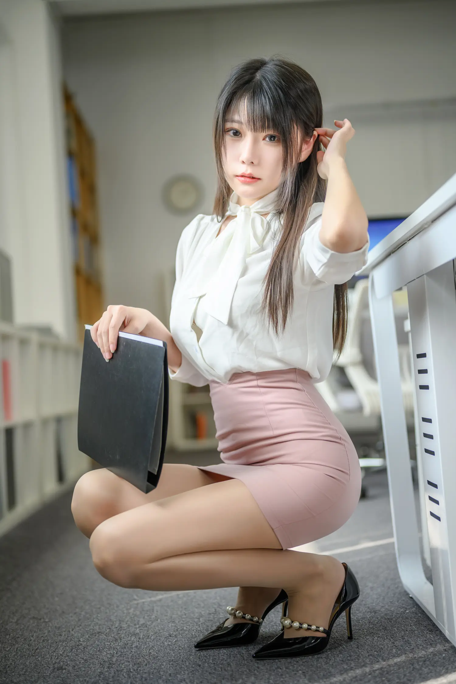 香草喵露露 NO.052 忙露的职场 粉白裙子 NO.0000