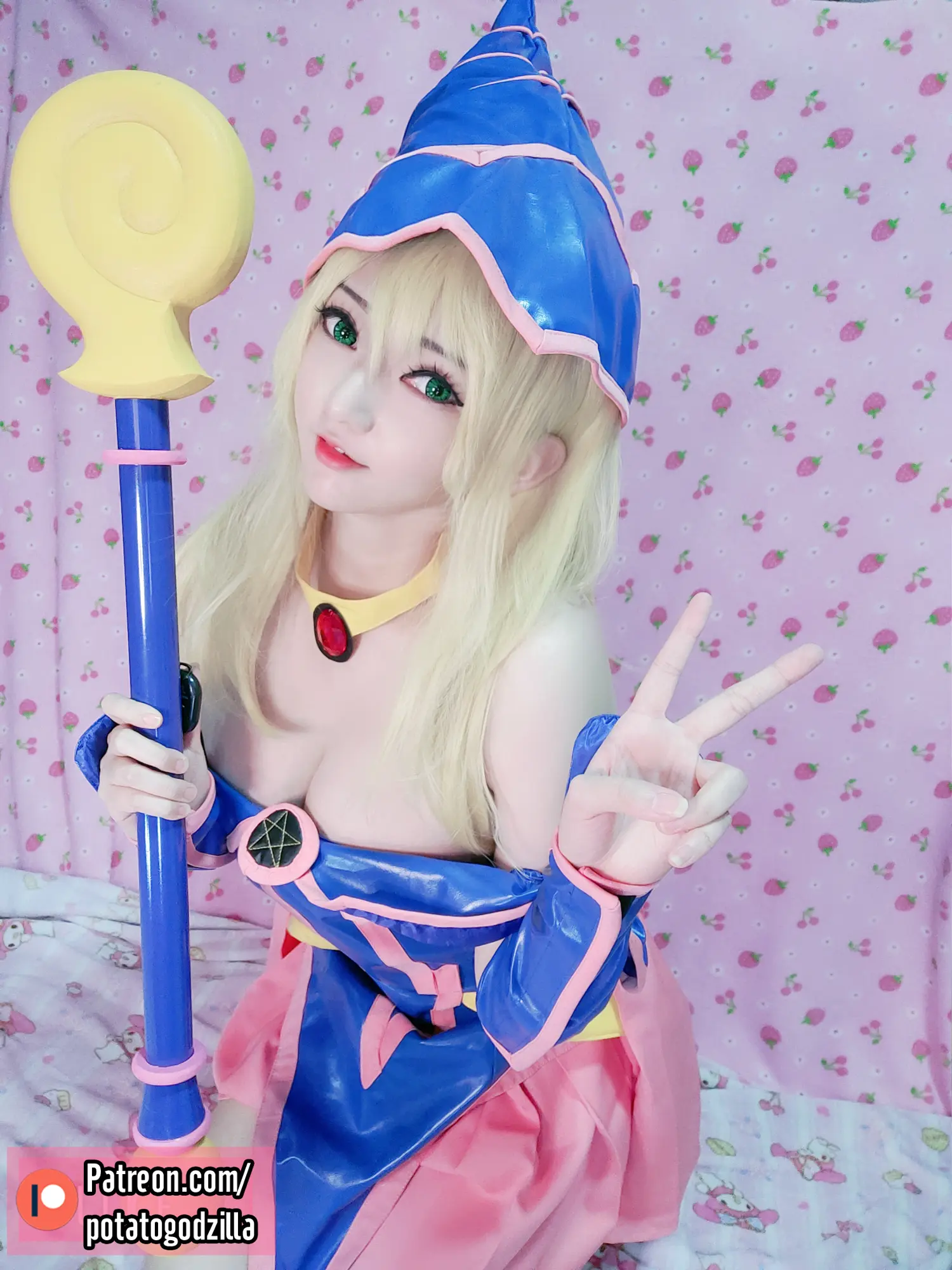 Potato Godzilla NO.008 Dark Magician Girl NO.0000