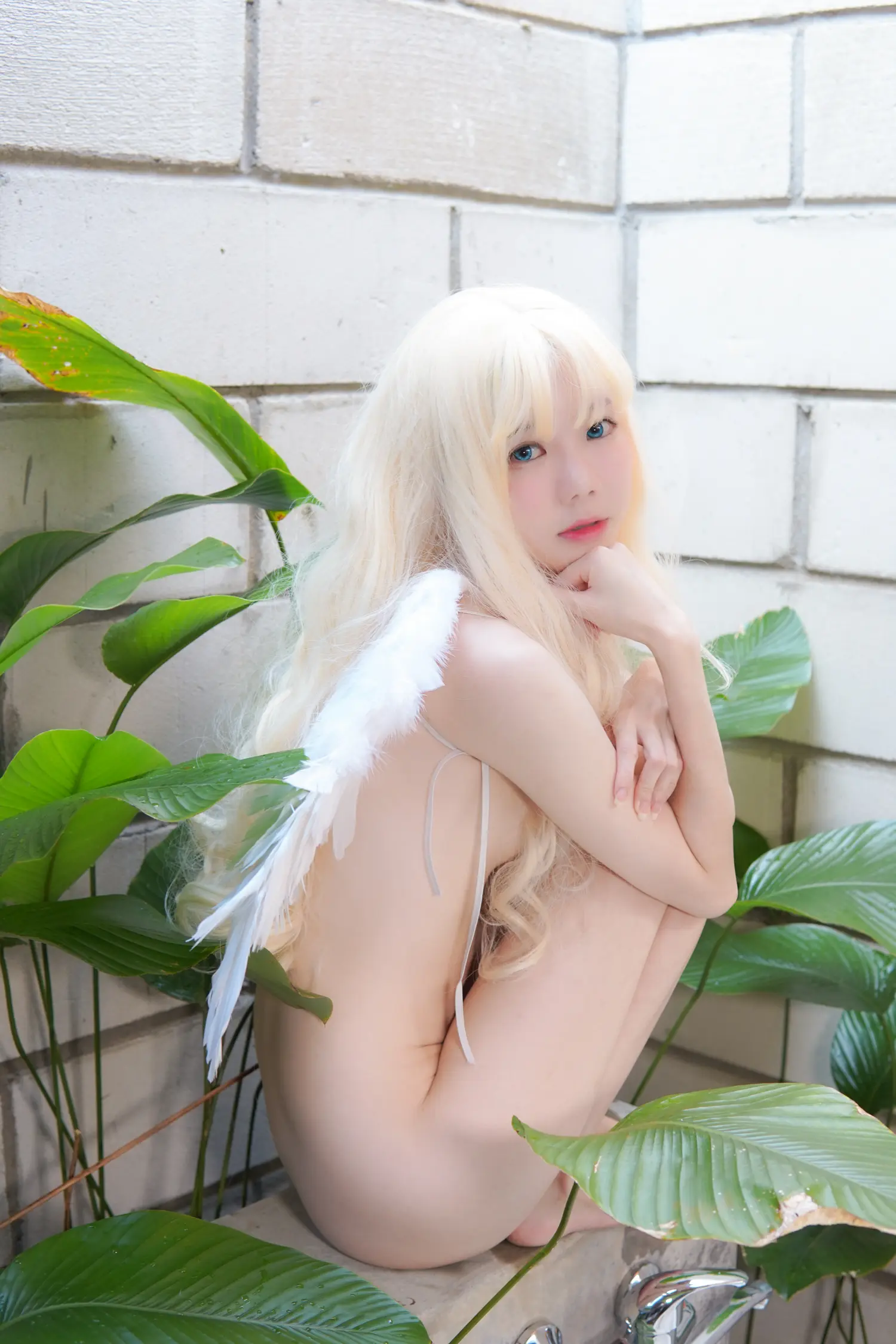 Sally Dorasnow NO.014 Filo NO.0000